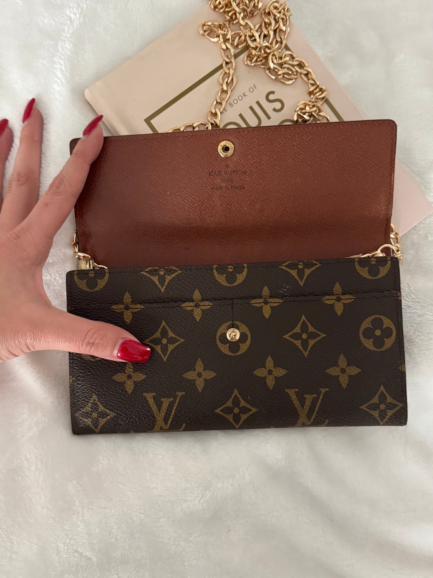 Pre-Owned Louis Vuitton Monogram Wallet Crossbody Bag