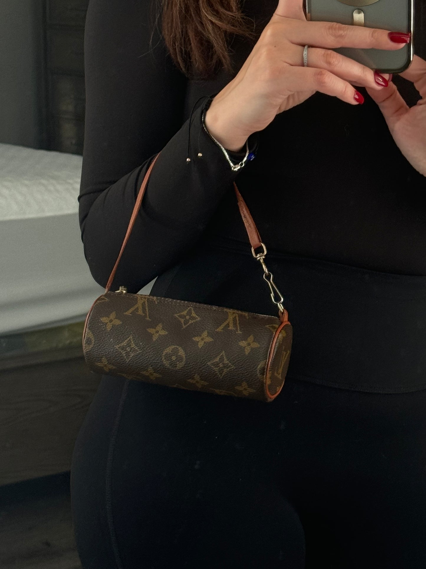 Pre-Owned Louis Vuitton Papillon Mini