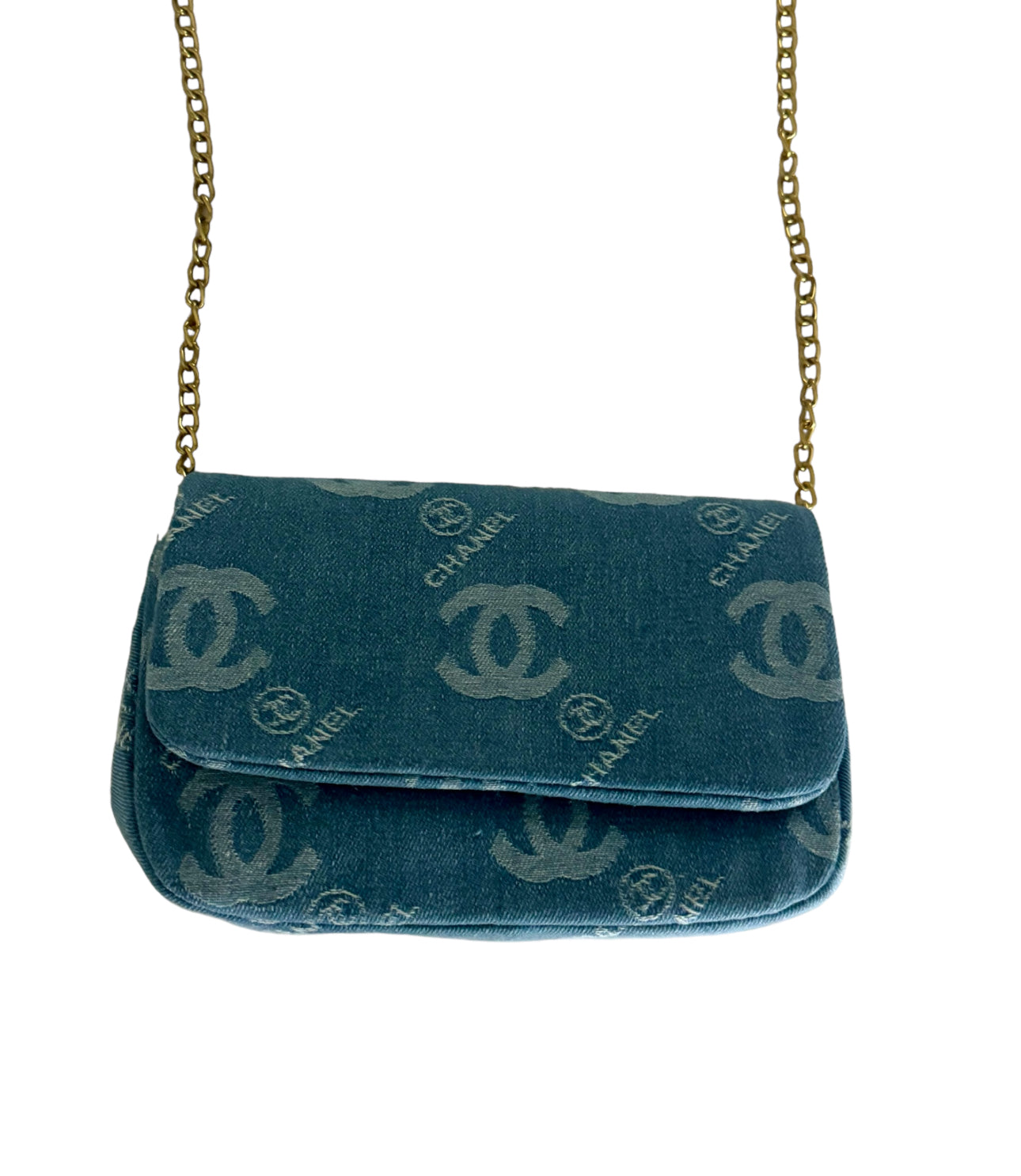 Chanel VIP gift crossbody bag outlet