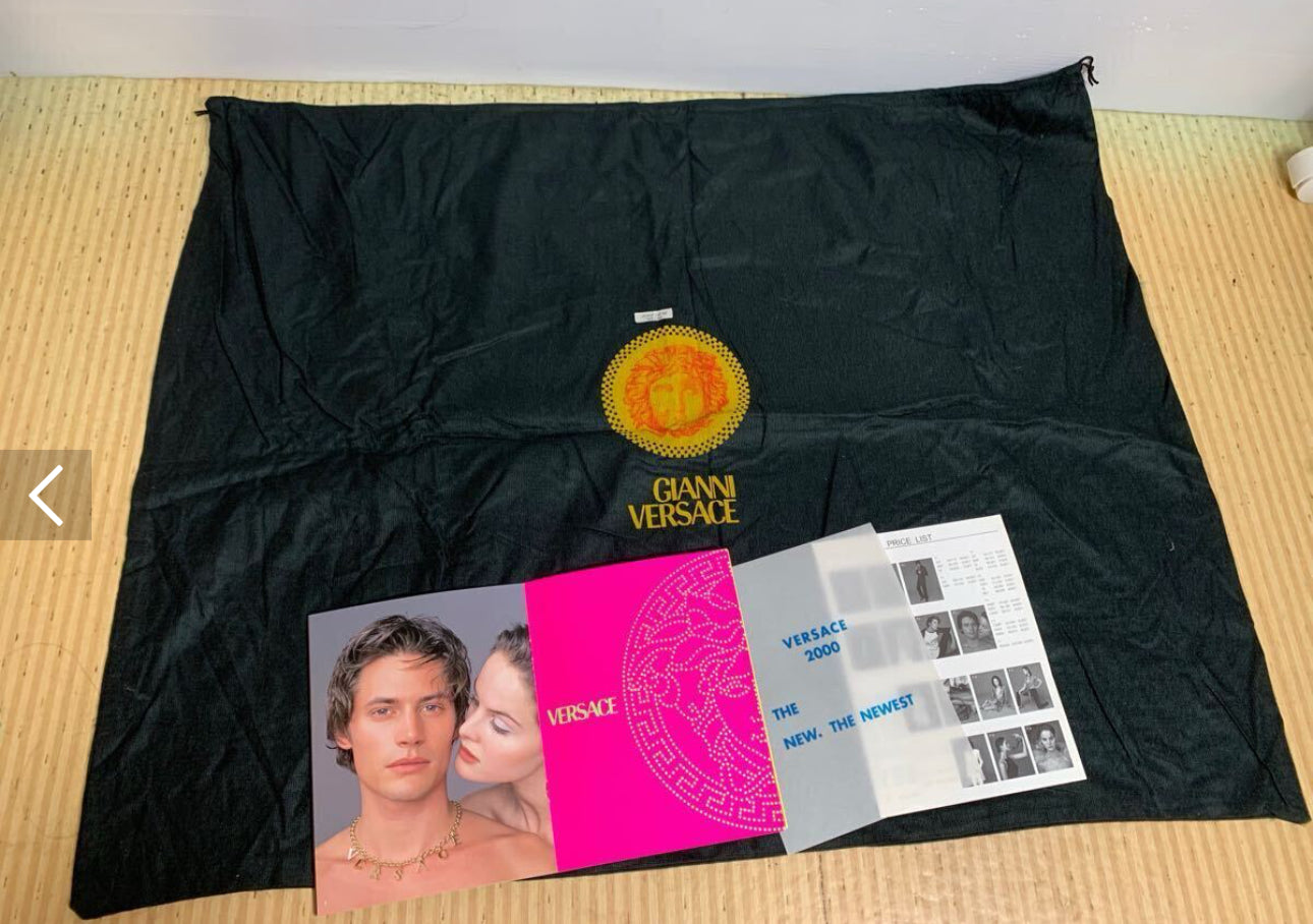 Pre-Owned VERSACE Leather Duffle Bag Medusa Logo Embossed