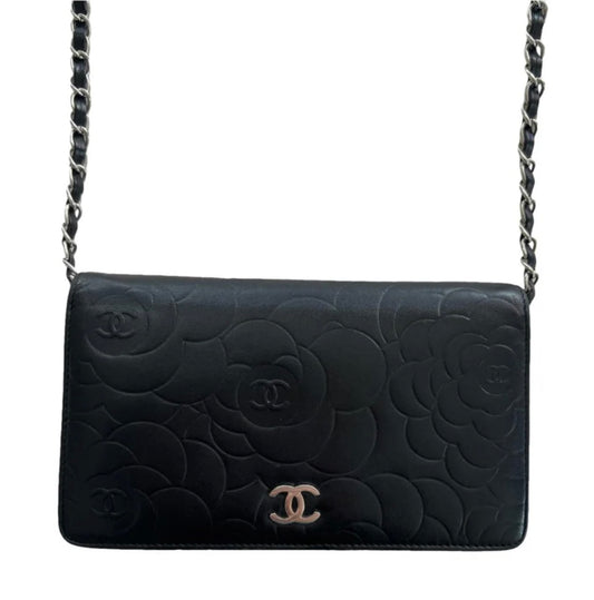 Pre-Owned CHANEL Camellia Bi-Fold wallet on chain crossbody bag - Black