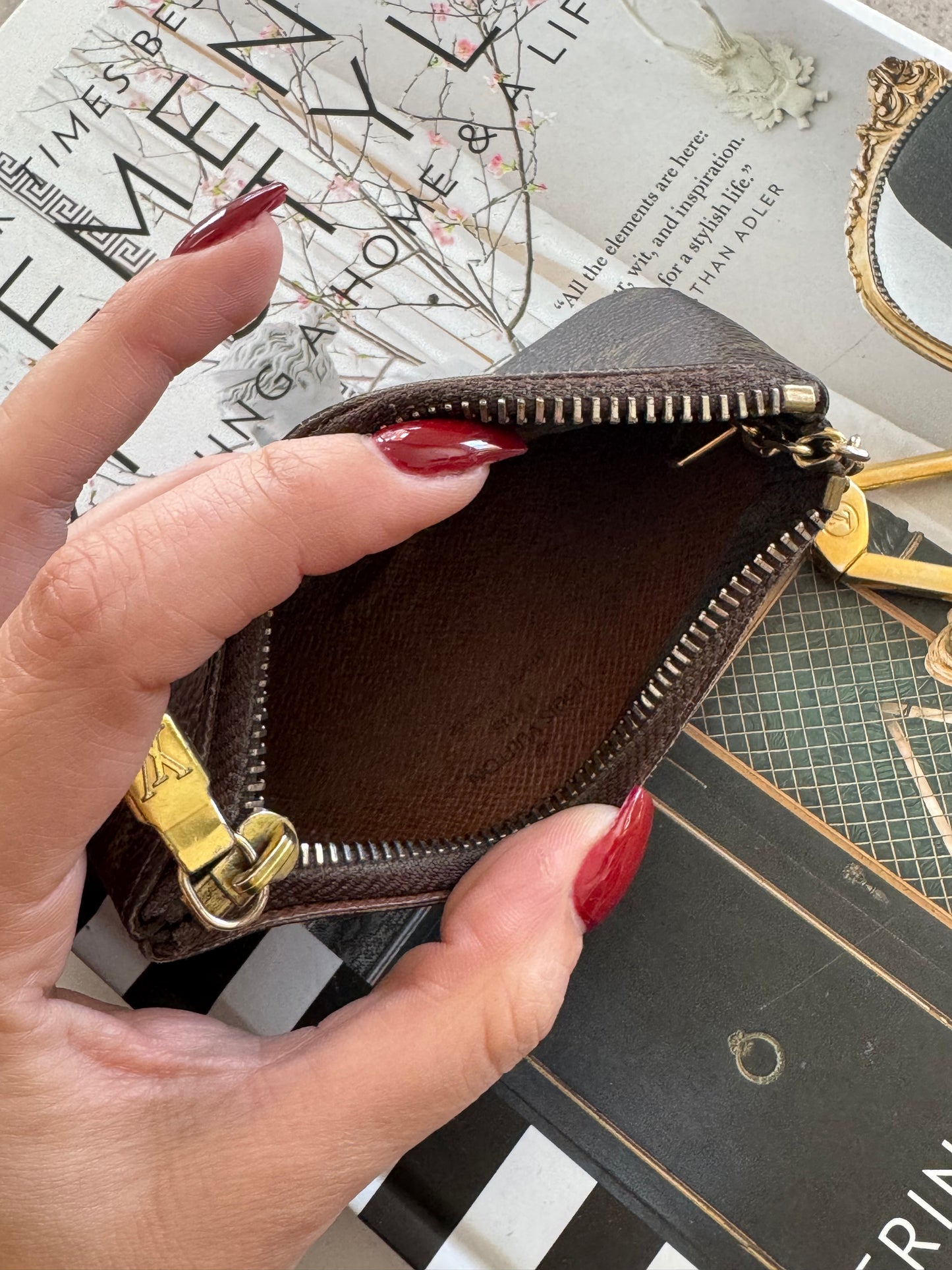 Pre-Owned Louis Vuitton Key/Coin Pouch
