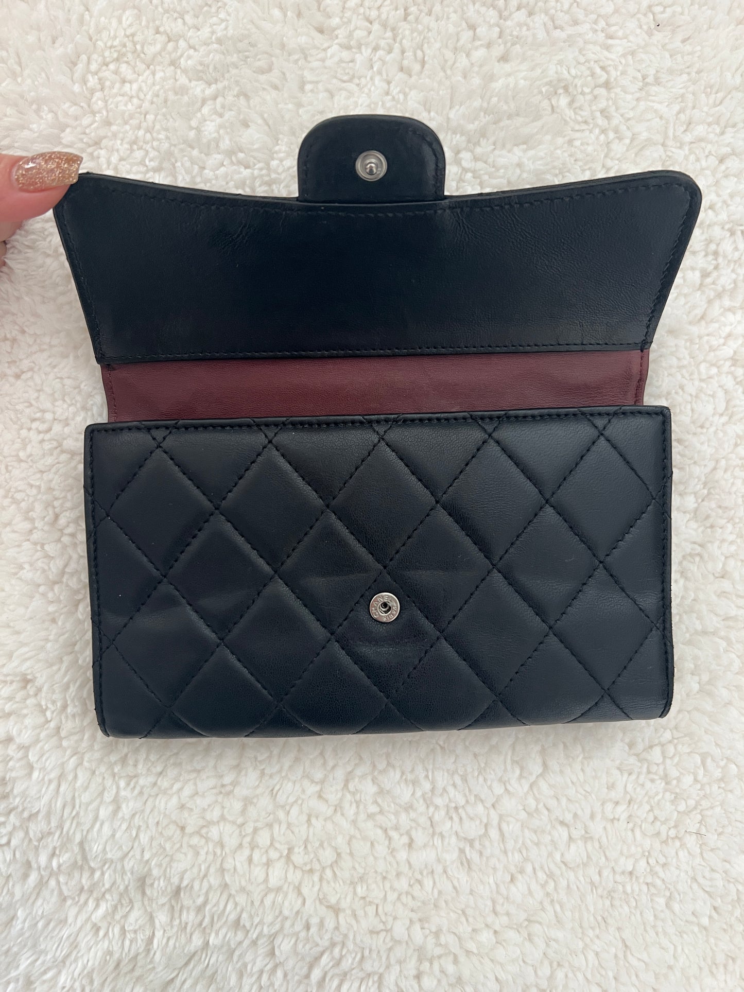 Pre-owned CHANEL Matelasse wallet on chain crossbody bag