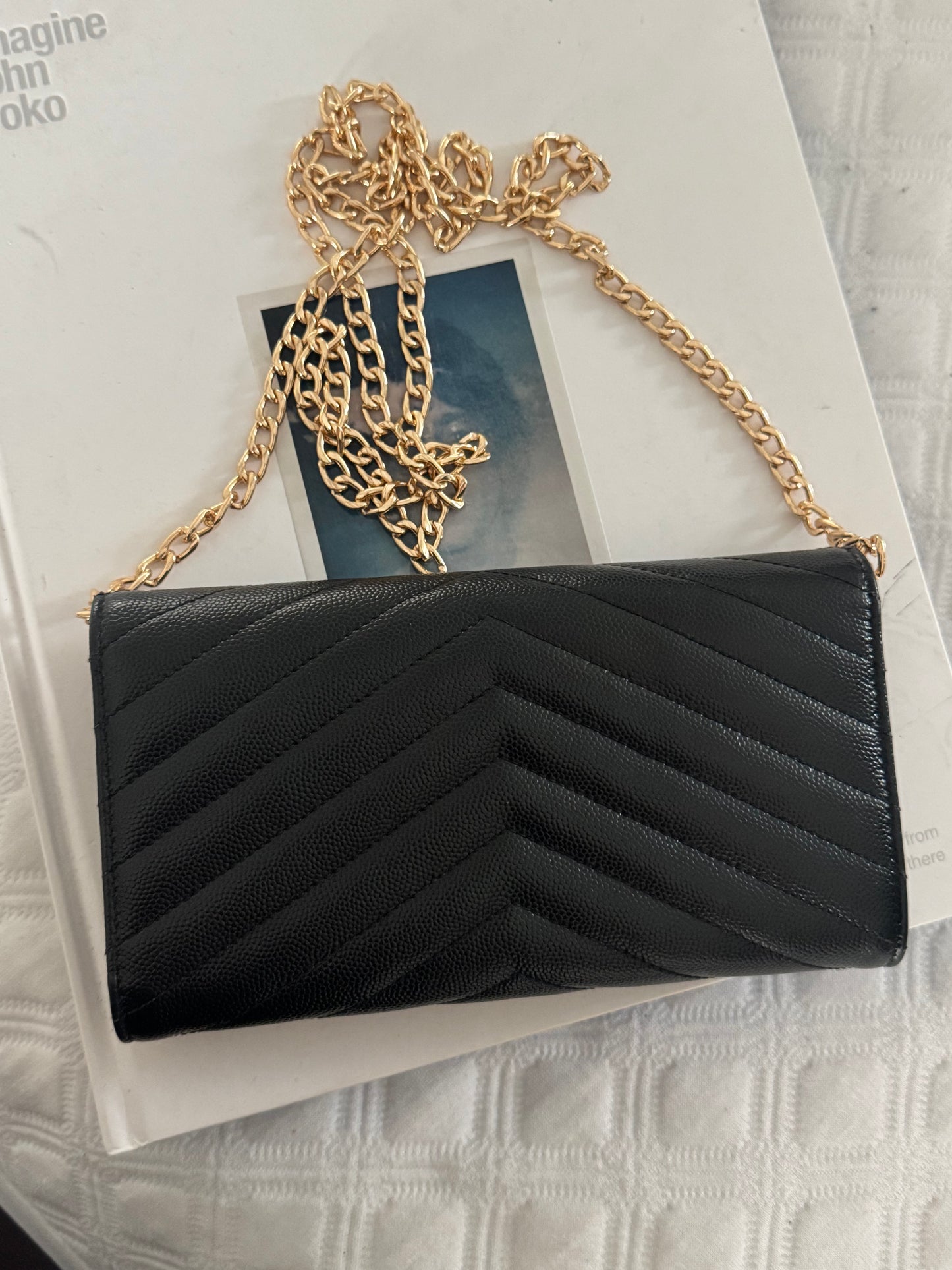 Pre-Owned Yves Saint Laurent Grain de Poudre Leather Flap Wallet Crossbody Bag