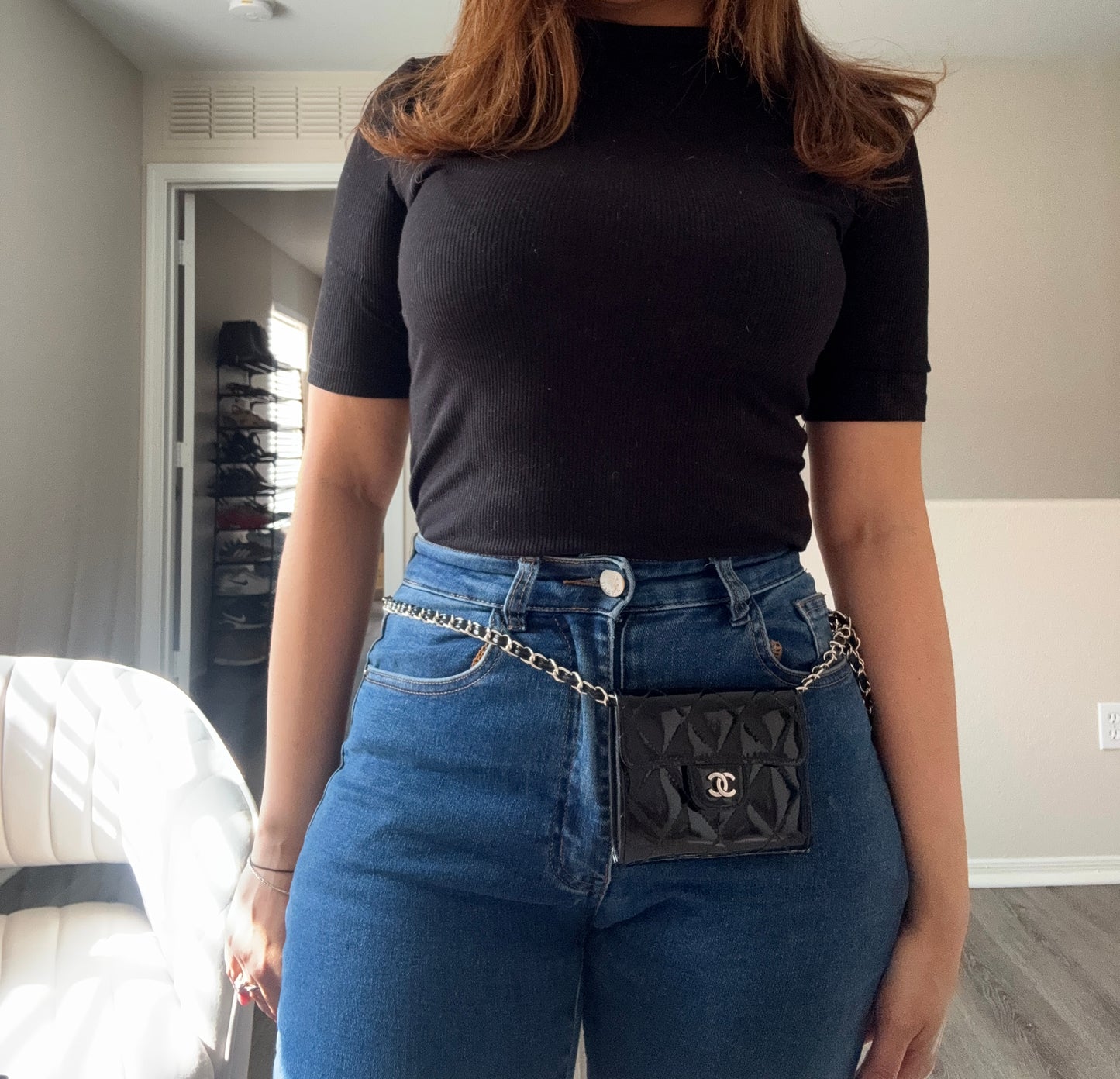 Pre-Owned Chanel Patent Quilted Flap Card Holder Wallet On Chain Mini Bag