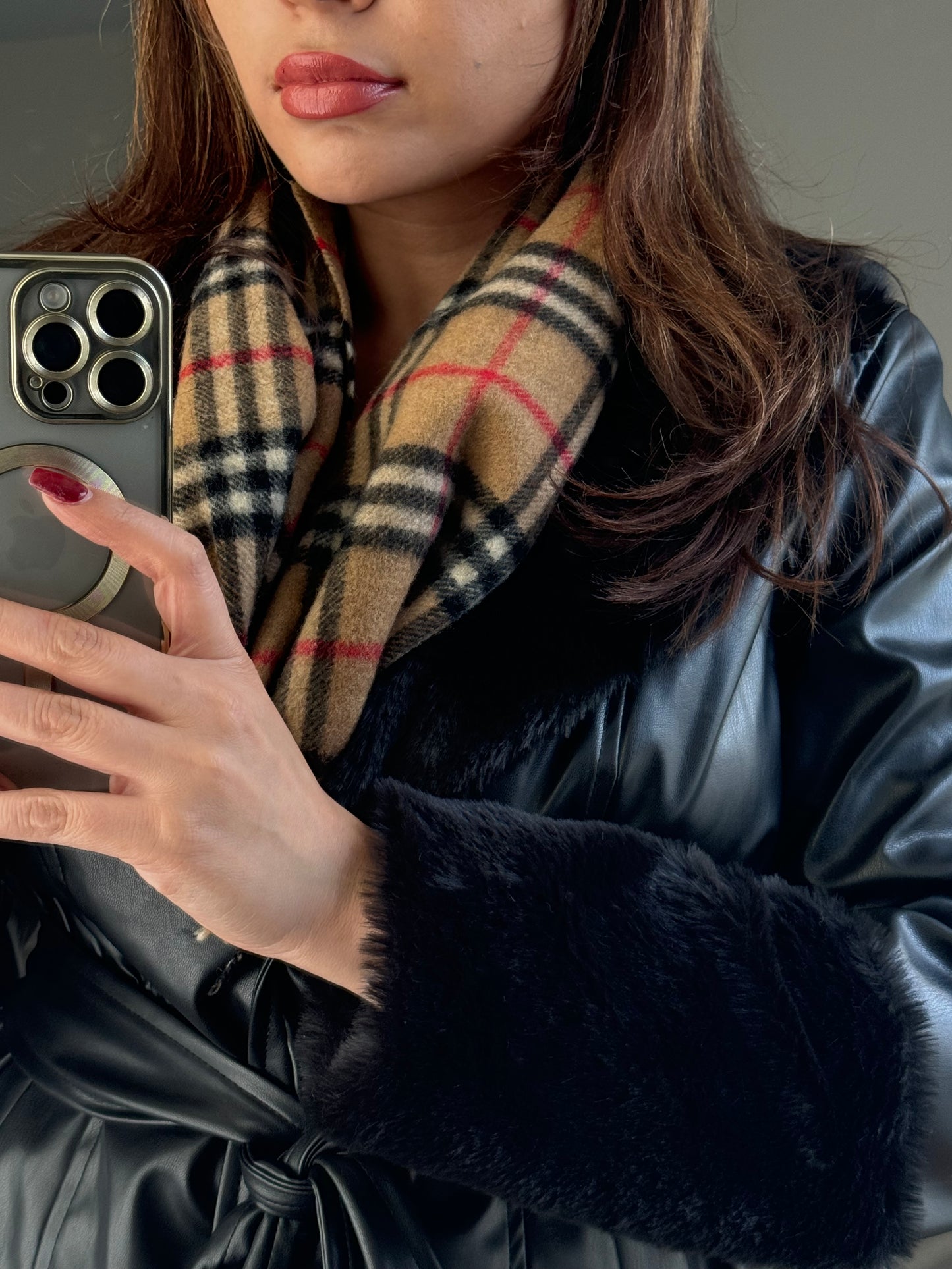 Pre-Owned Burberry Scarf