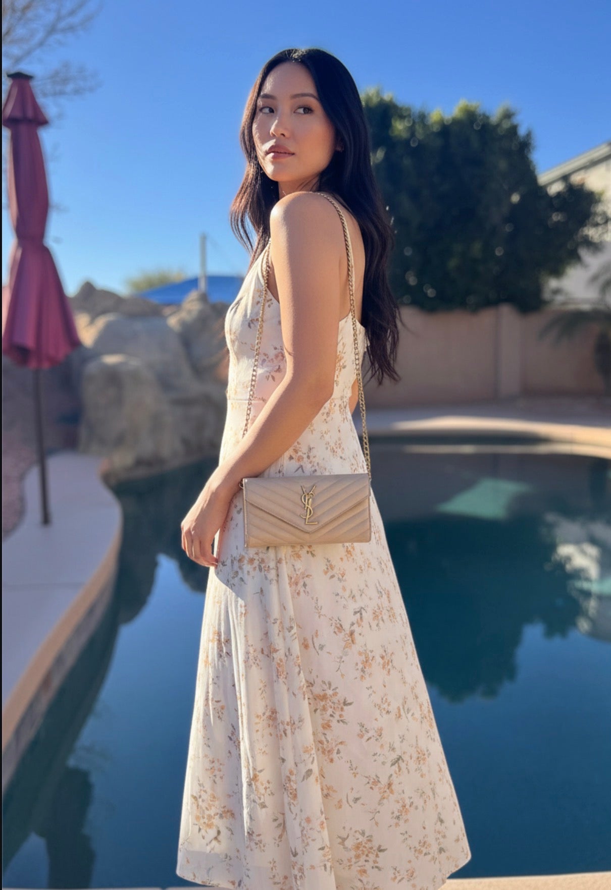 Pre-Owned Yves Saint Laurent Grain de Poudre Leather Flap Wallet Crossbody Bag -Beige