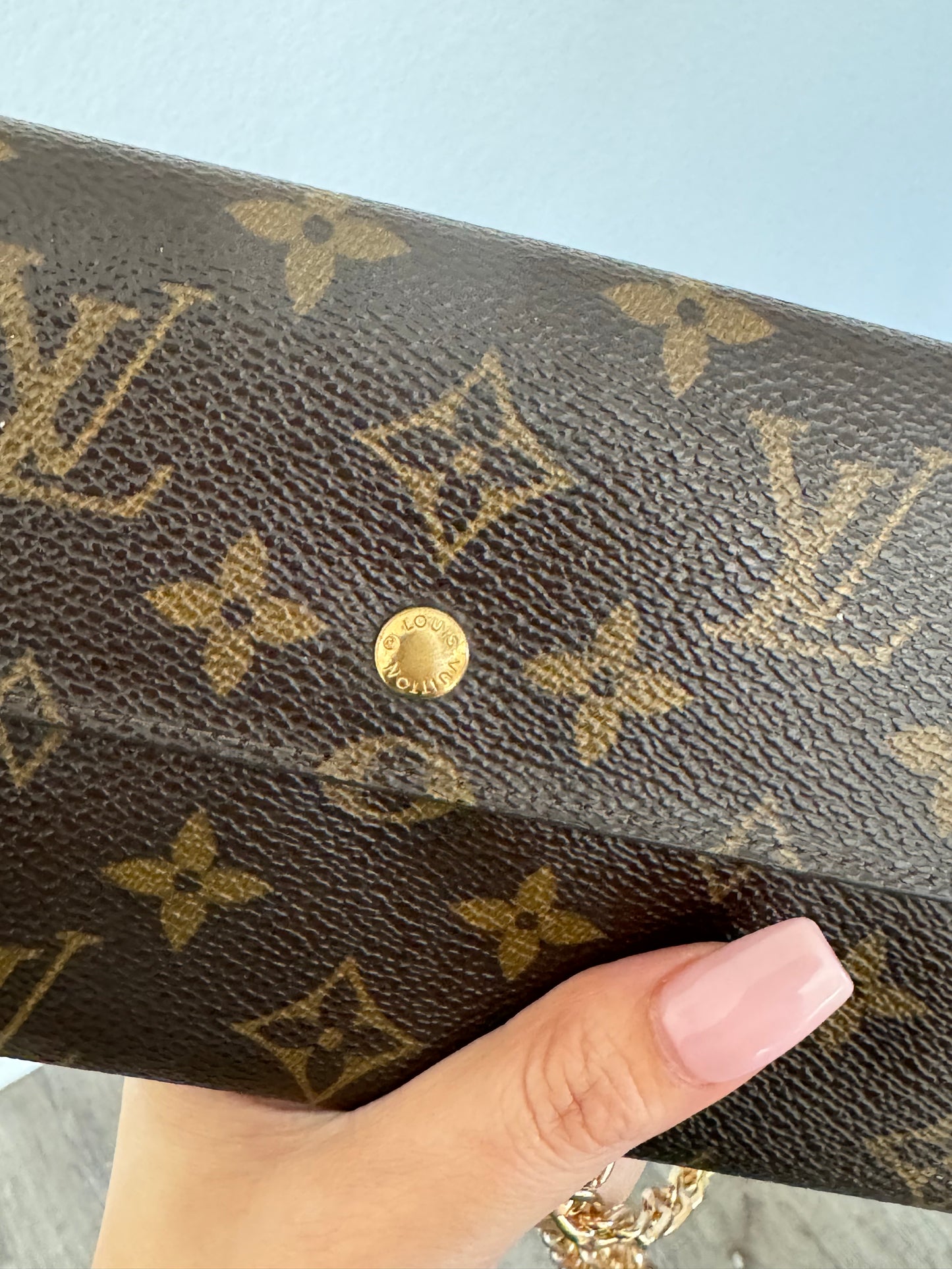 Pre-Owned Louis Vuitton Monogram Bi-Fold Wallet Crossbody Bag