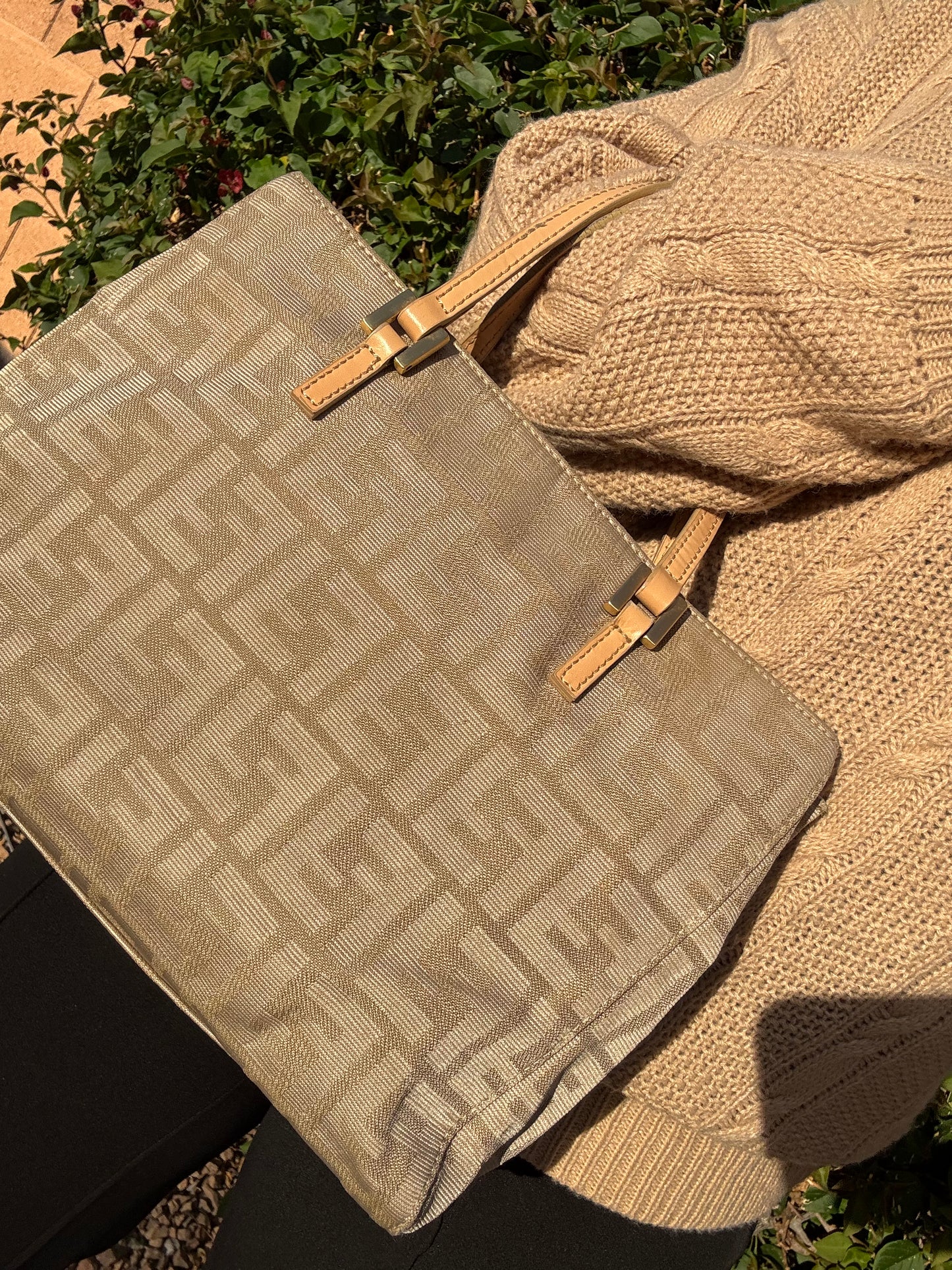 Pre-Owned Fendi Zucca Canvas Tote Handbag