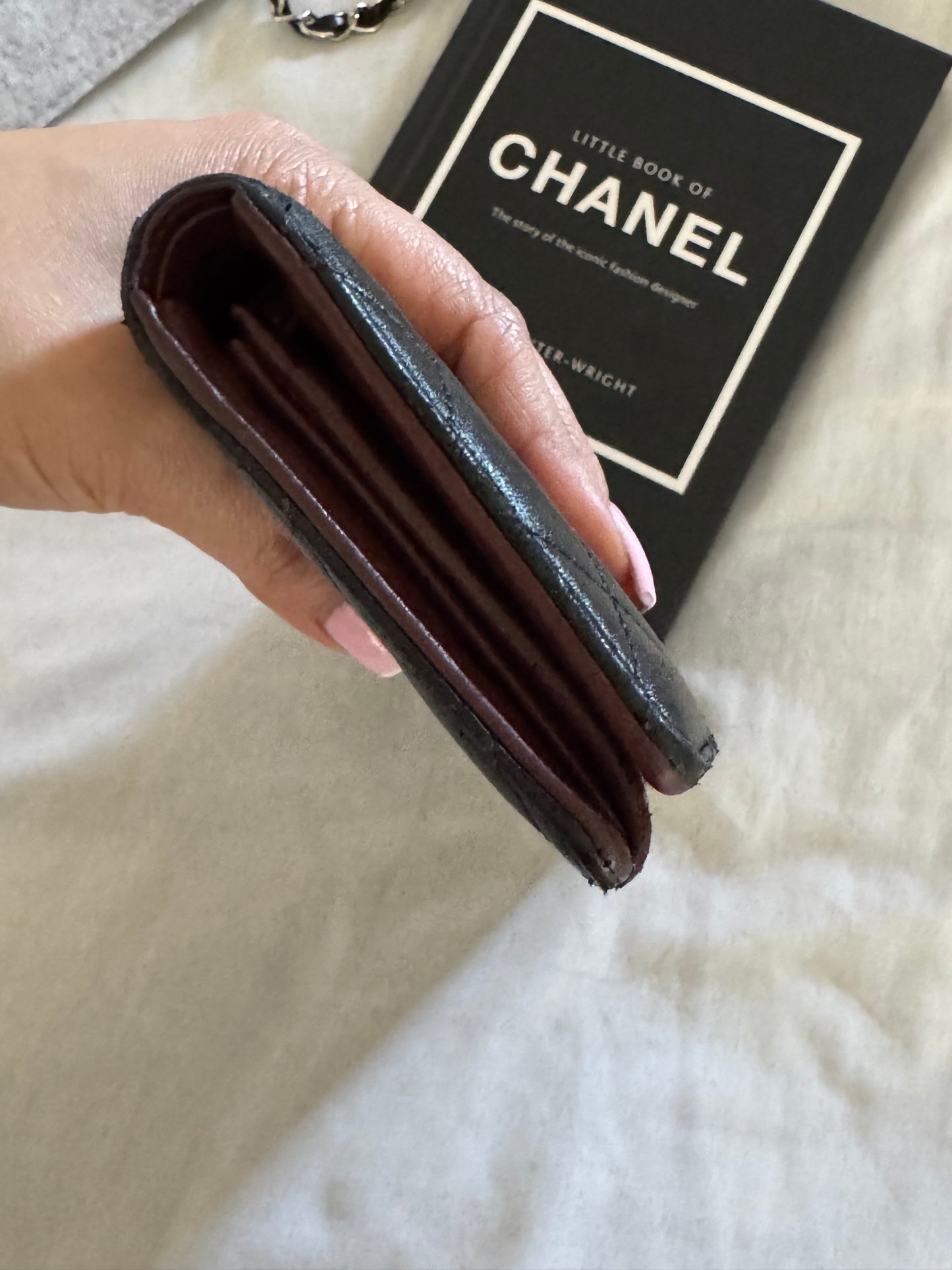 Pre-Owned CHANEL Lambskin Matelasse  wallet  on chain crossbody bag
