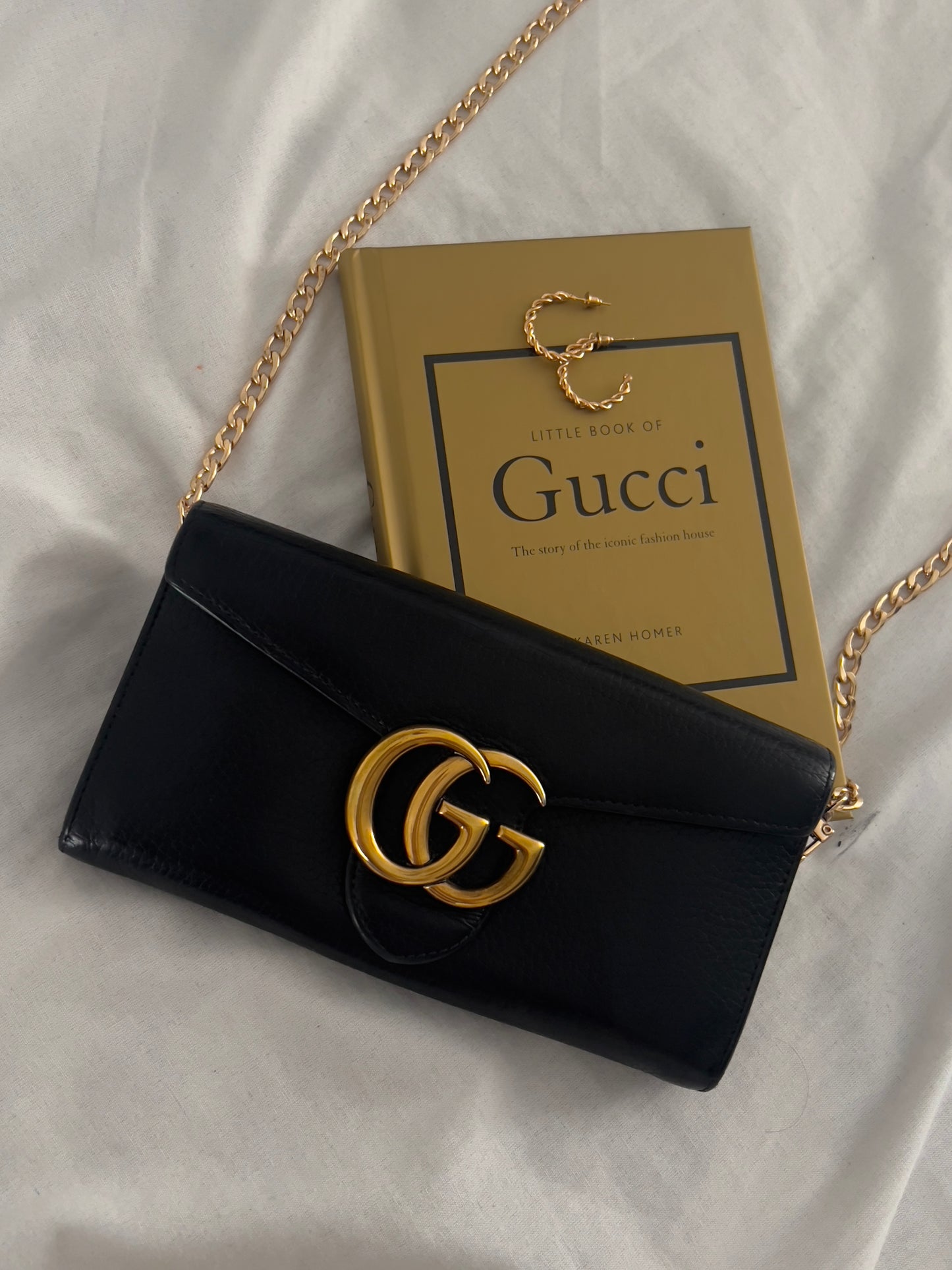 Pre-owned Gucci Calfskin Small GG Marmont Wallet Crossbody Bag