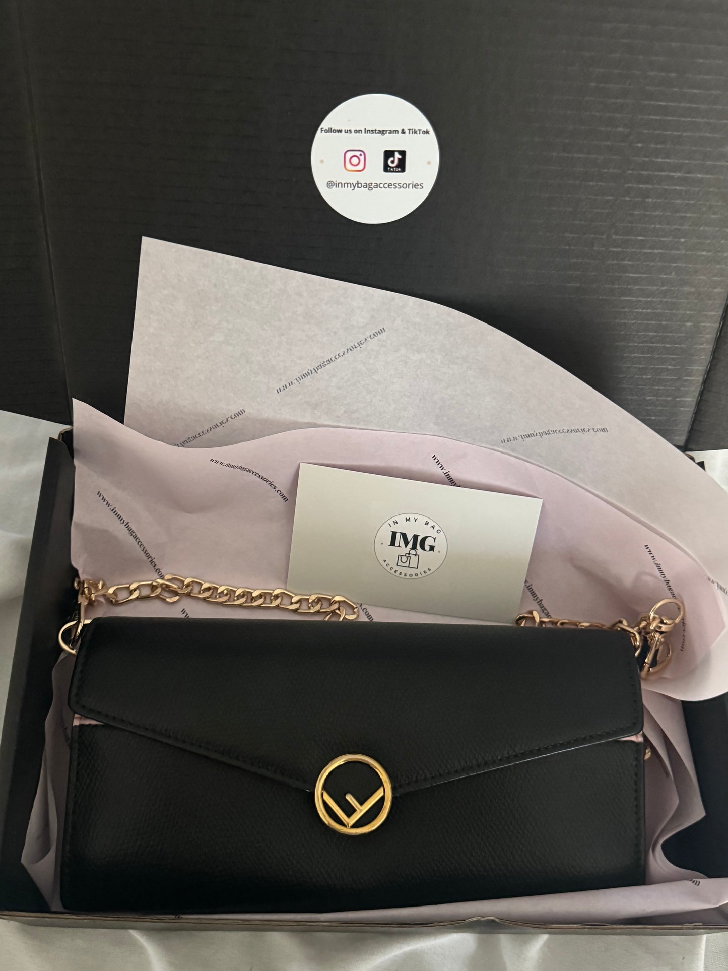 Pre-Owned  Fendi Wallet On Chain Crossbody Bag