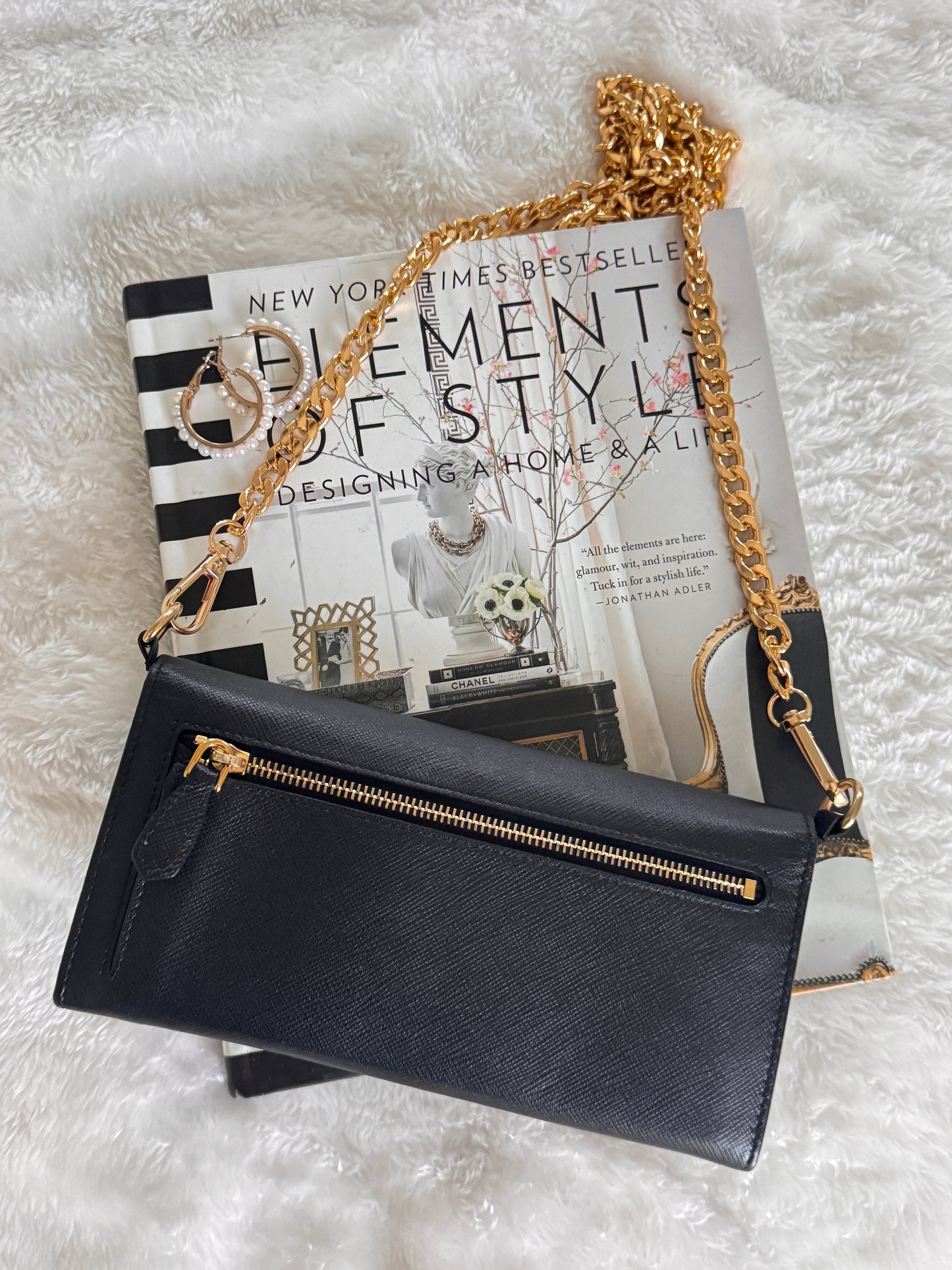 Pre-Owned Prada Saffiano Line Gold Logo Wallet On Chain Crossbody Bag-Black