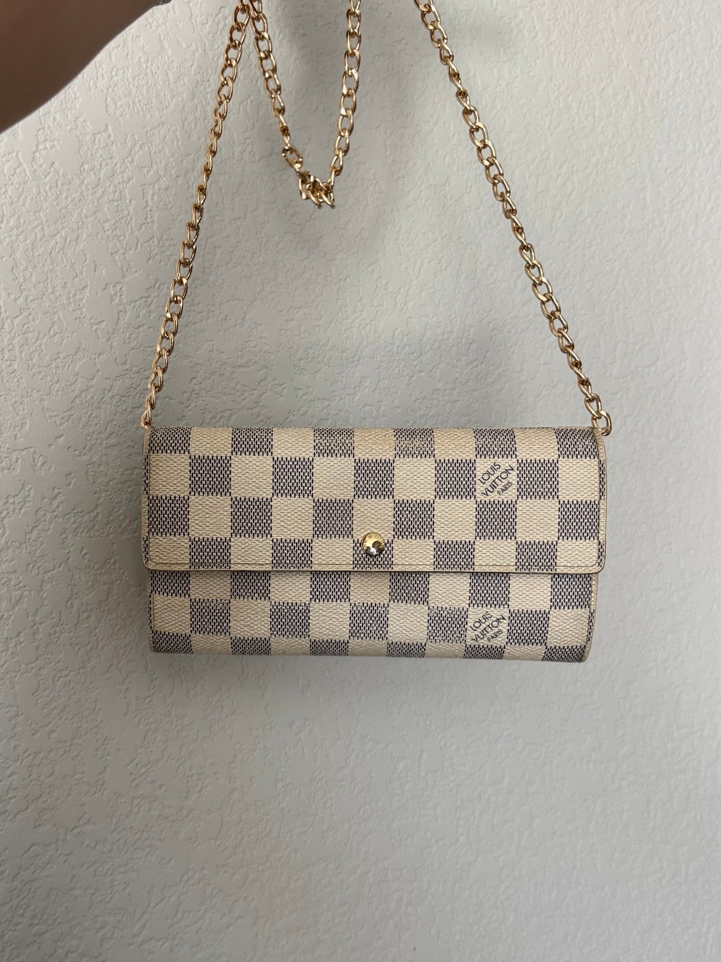 Pre-Owned Louis Vuitton Damier Azur Wallet On Chain Crossbody Bag
