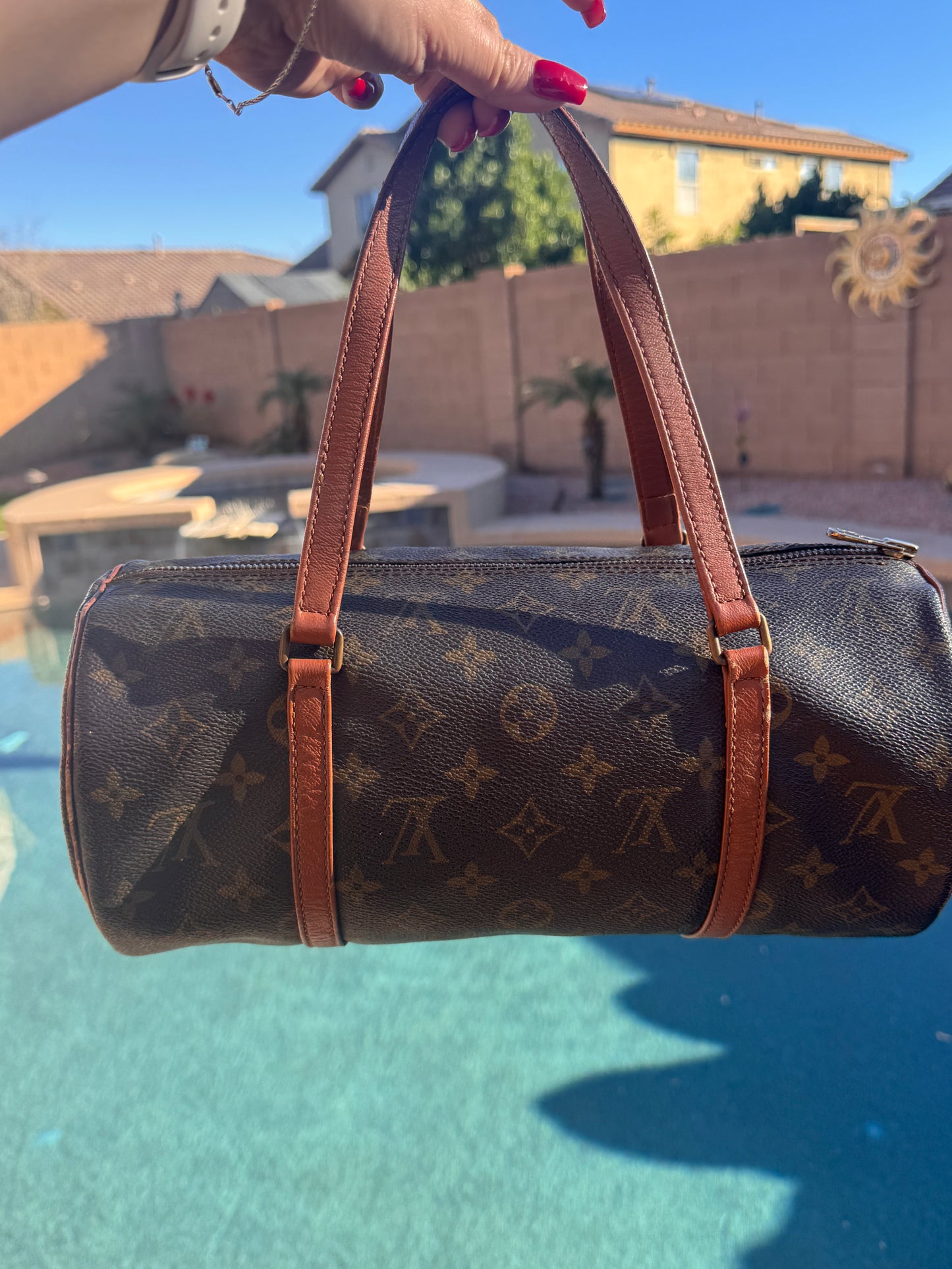 Pre-Owned Authentic Louis Vuitton Papillon 30