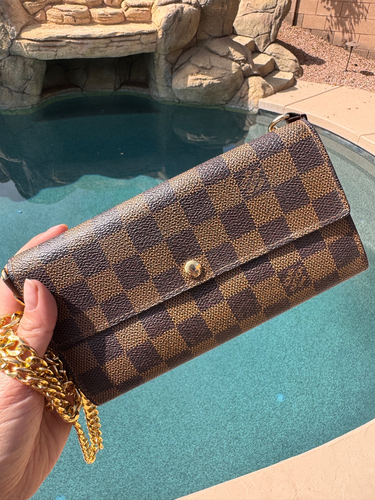 Pre-Owned Louis Vuitton Damier Ebene Wallet On Chain Crossbody Bag