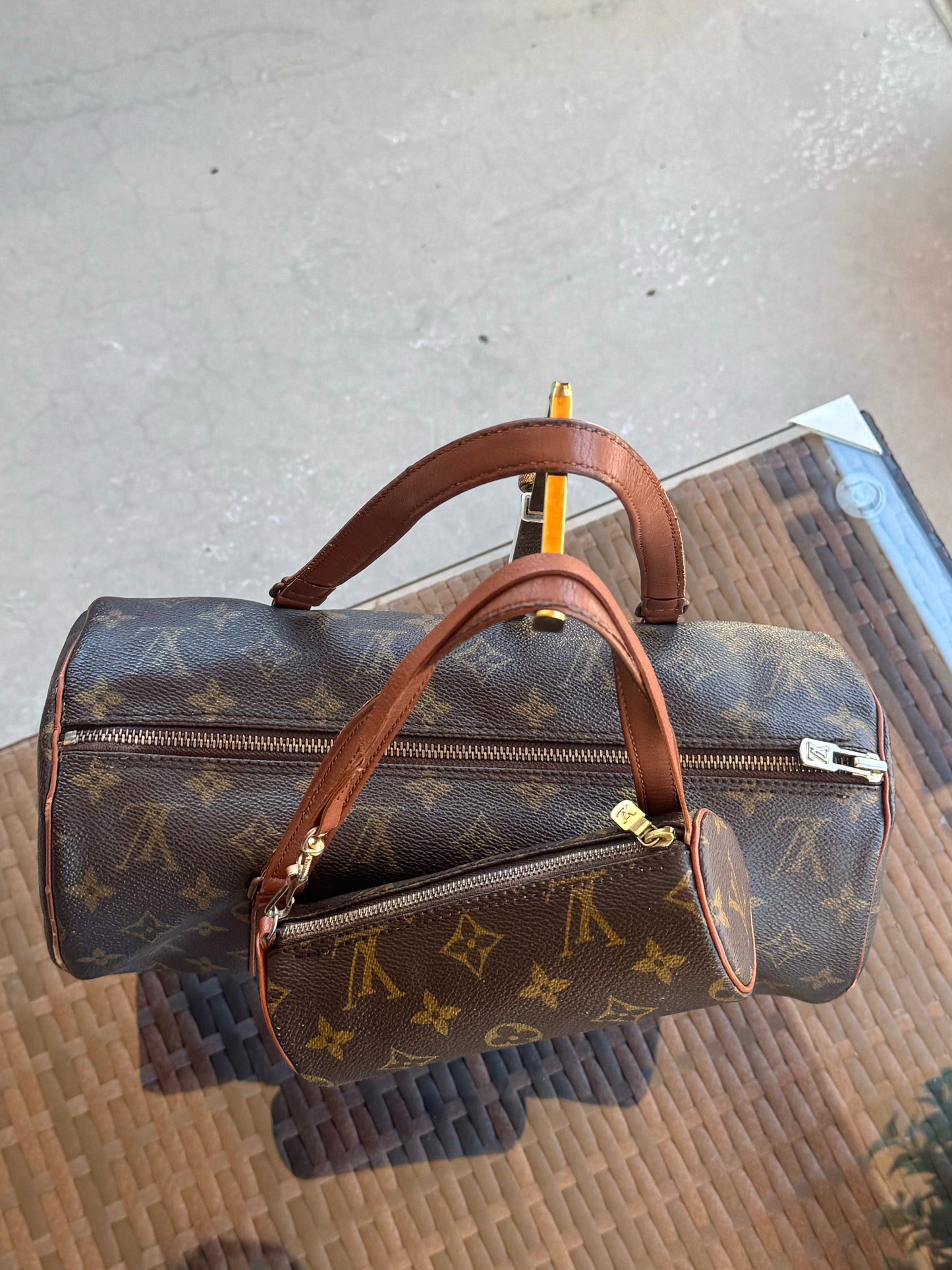 Pre-Owned Louis Vuitton Papillon 30 with Companion