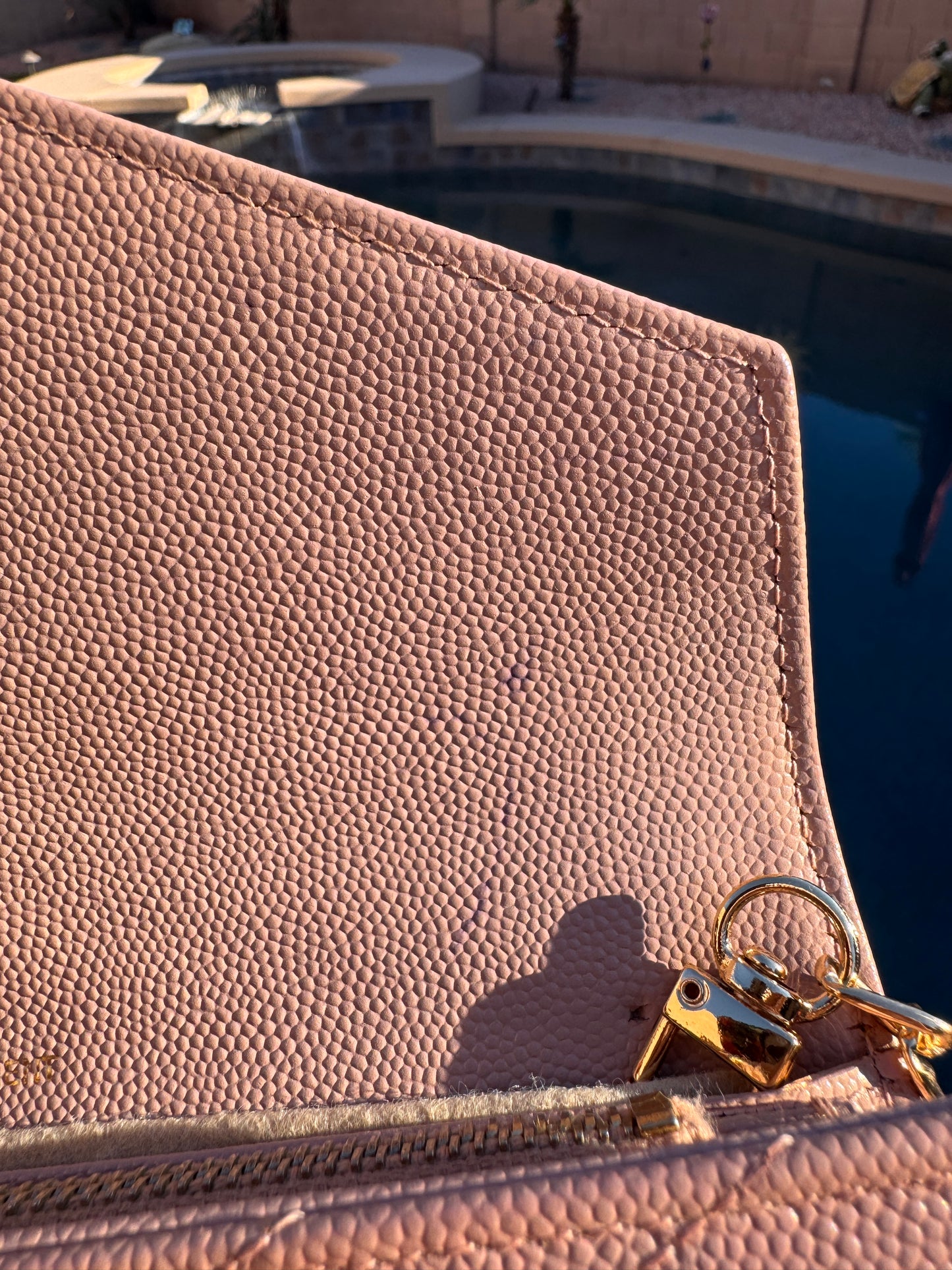 Pre-Owned  Yves Saint Laurent Grain de Poudre Leather Flap Wallet Crossbody Bag-Pink Beige