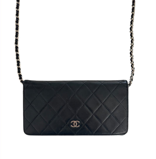 Pre-Owned CHANEL Lambskin Matelasse wallet on chain crossbody bag