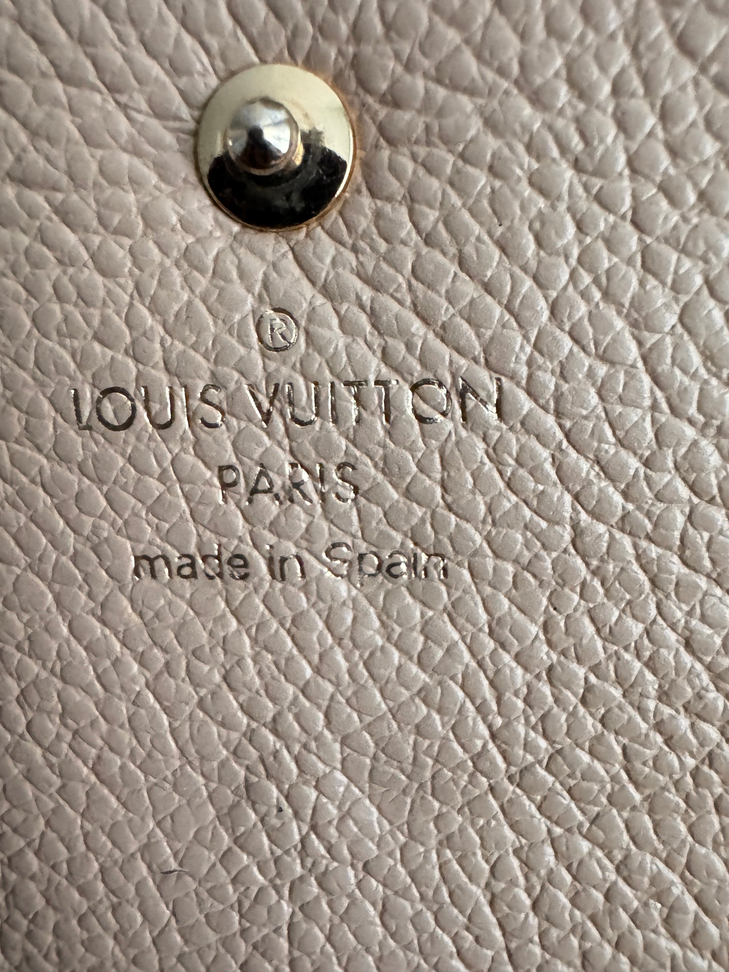 Pre-Owned Louis Vuitton Empreinte Emilie Wallet On Chain - Black Dune