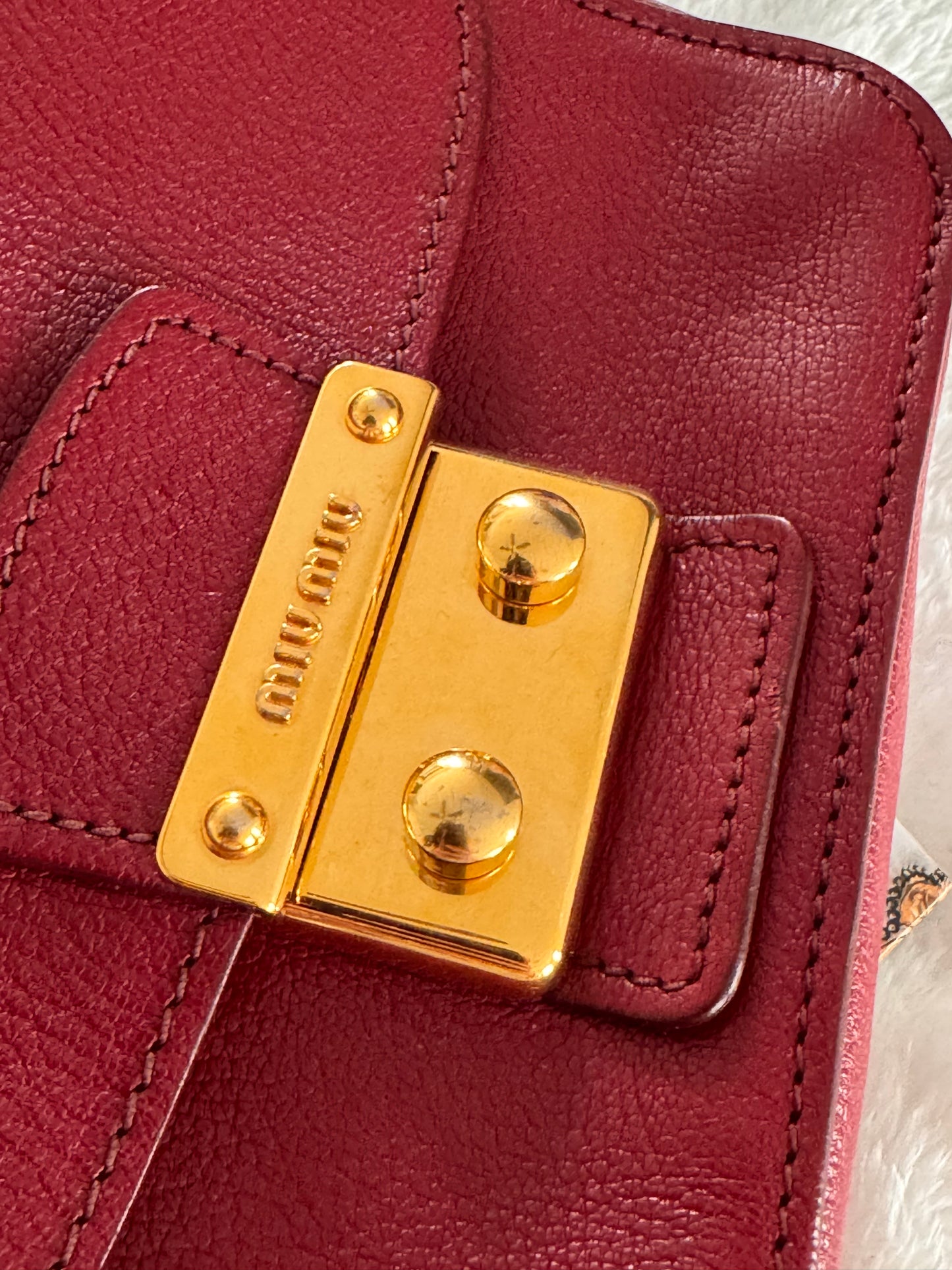 Pre-Owned  Miu Miu Red Madras Leather Crossbody Bag