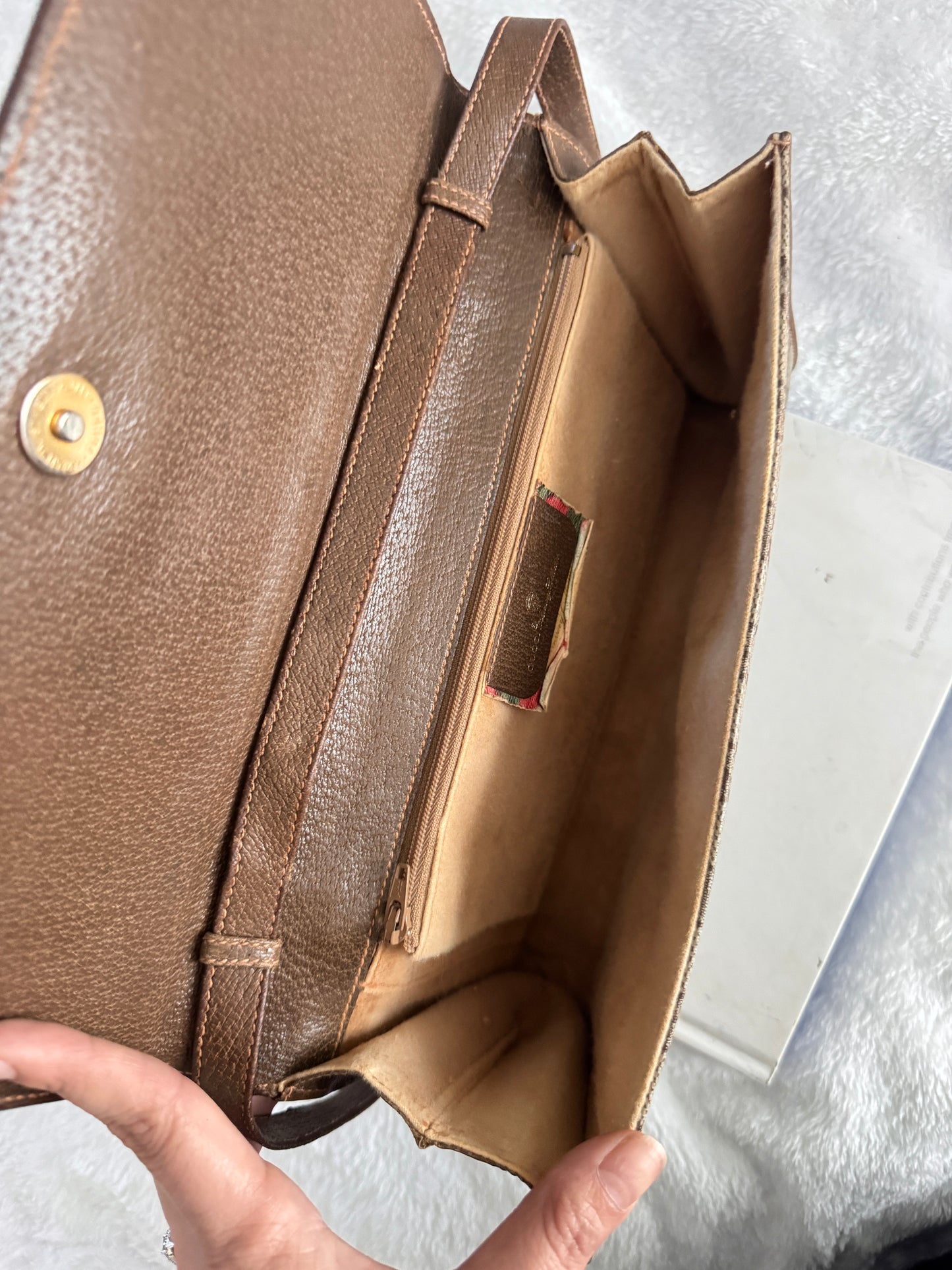 Pre-Owned  GUCCI GG Supreme Shoulder Bag