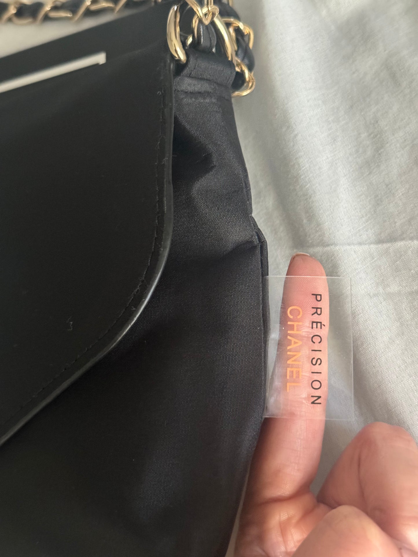 N E W CHANEL PRÉSICION VIP MAKEUP BAG