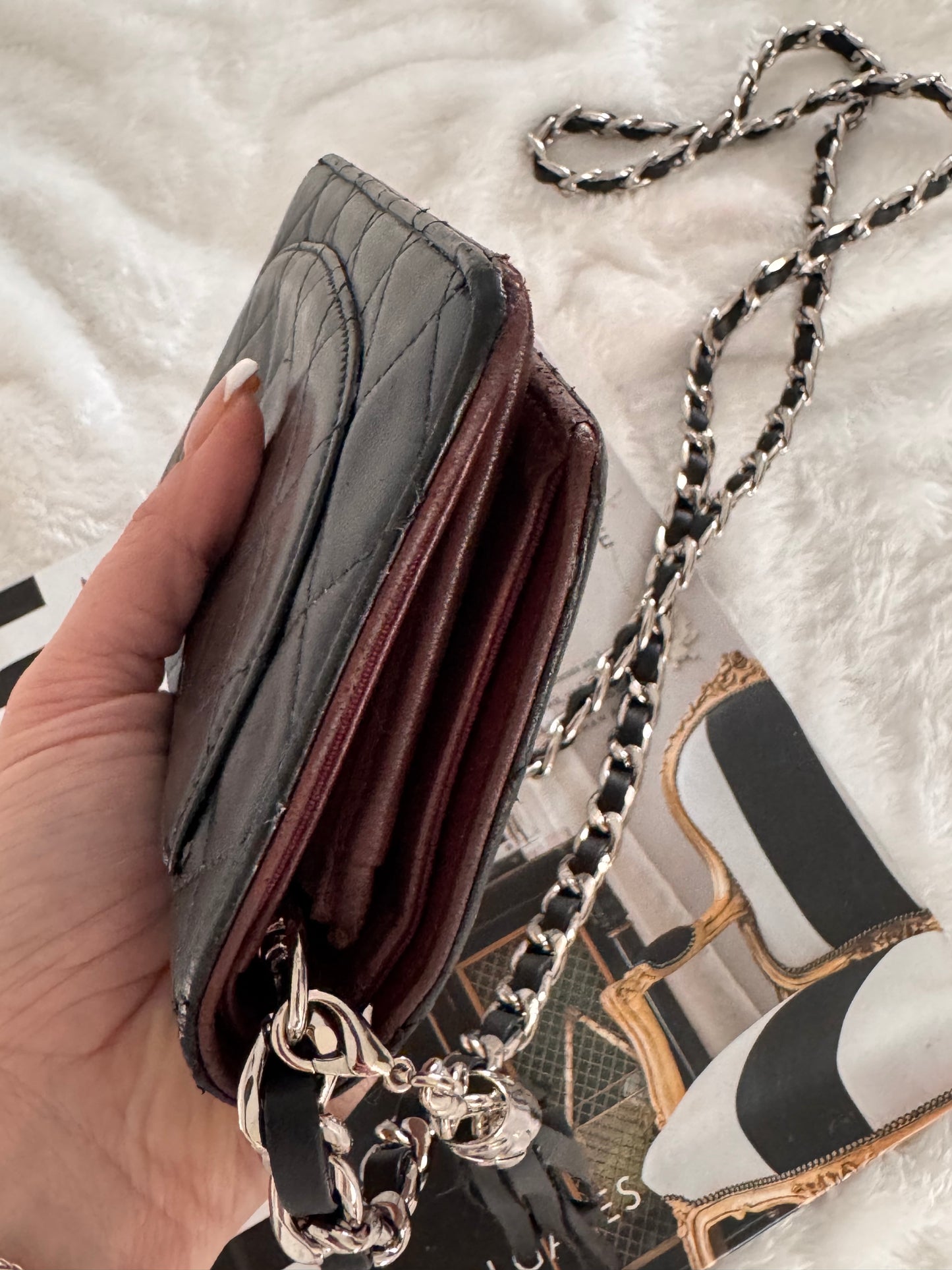 Pre-Owned CHANEL Lambskin Matelasse wallet on chain crossbody bag