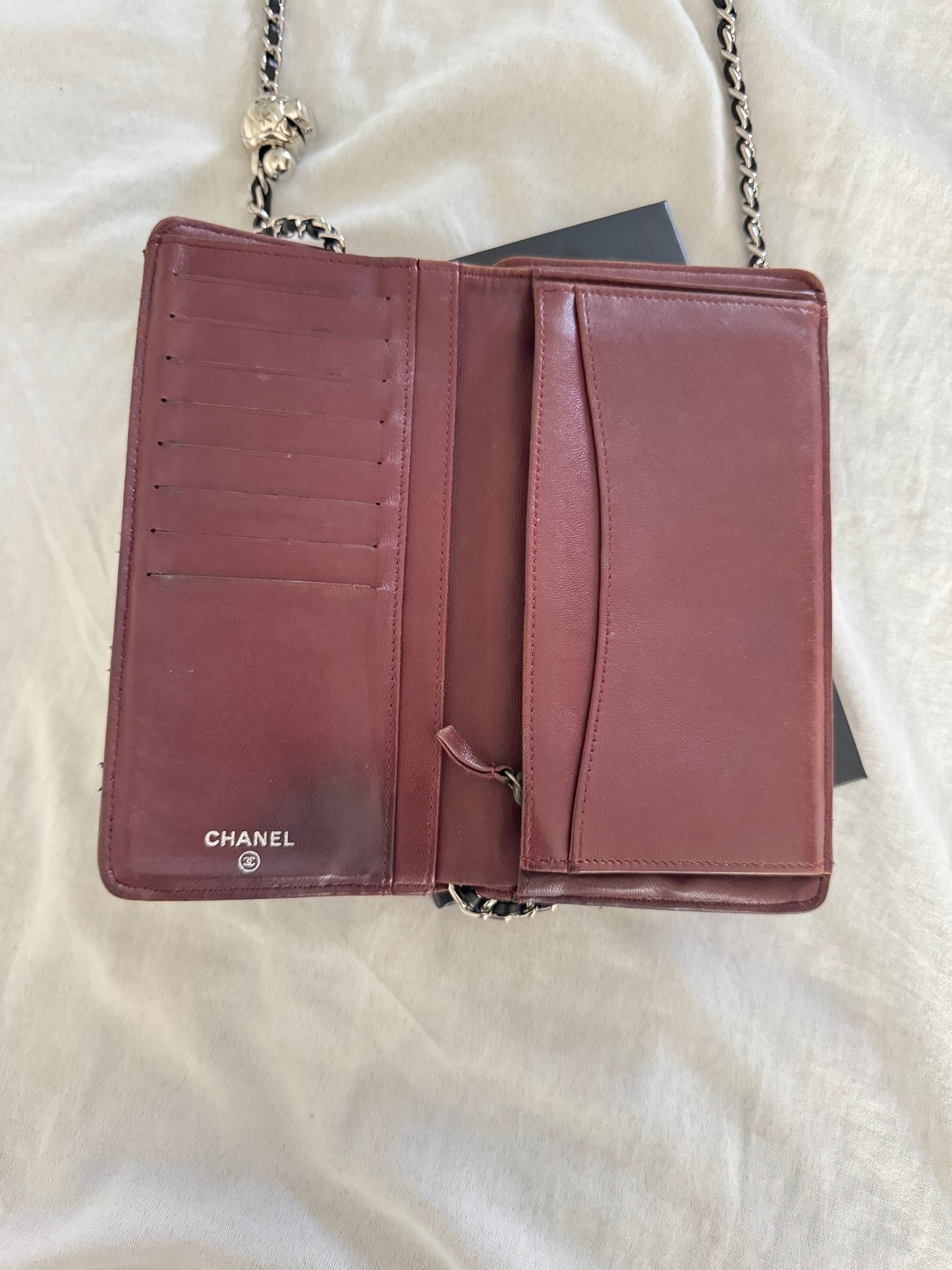 Pre-Owned CHANEL Lambskin Matelasse wallet on chain crossbody bag