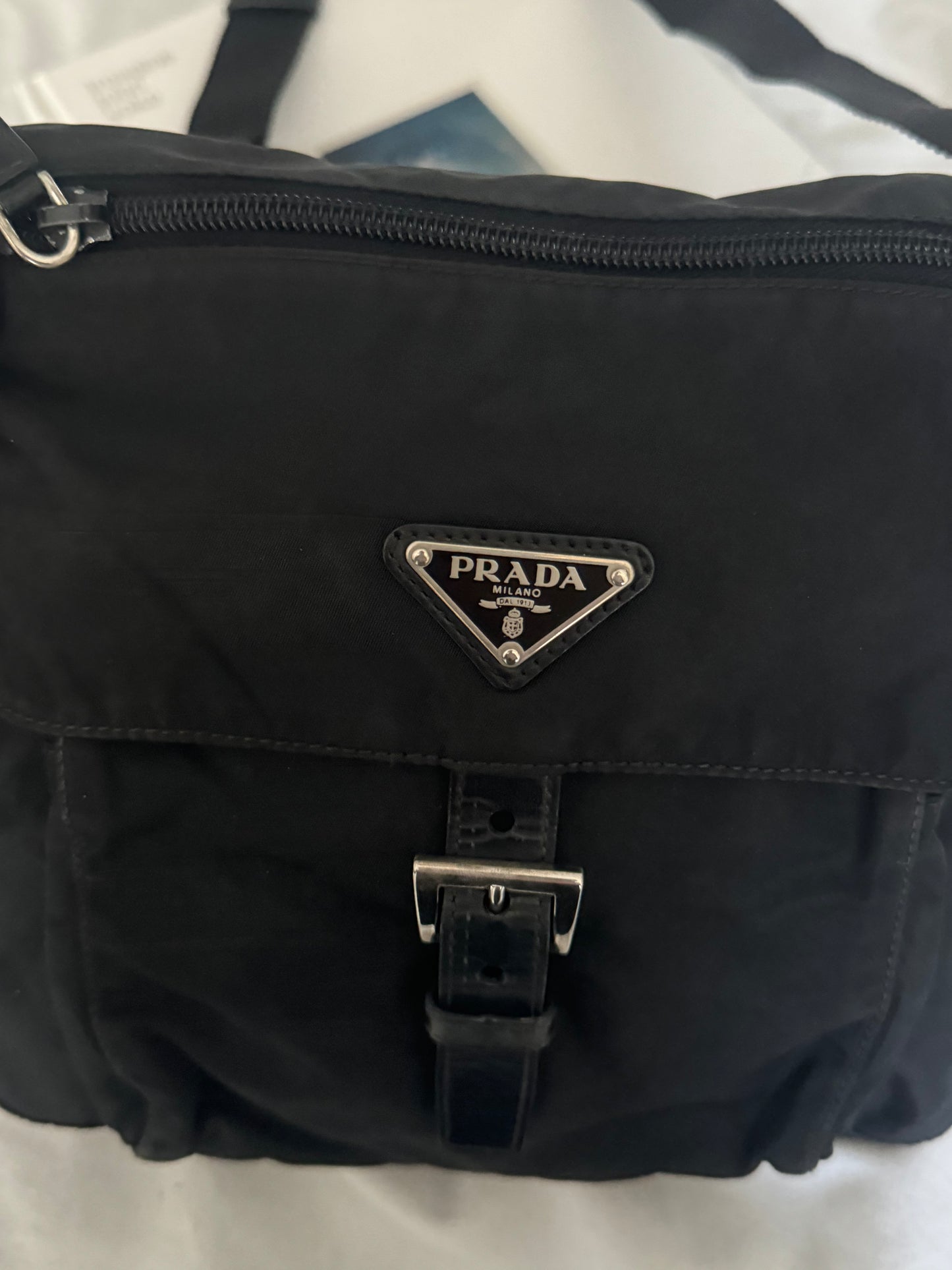 Pre-Owned Prada Buckle Messenger Bag Tessuto