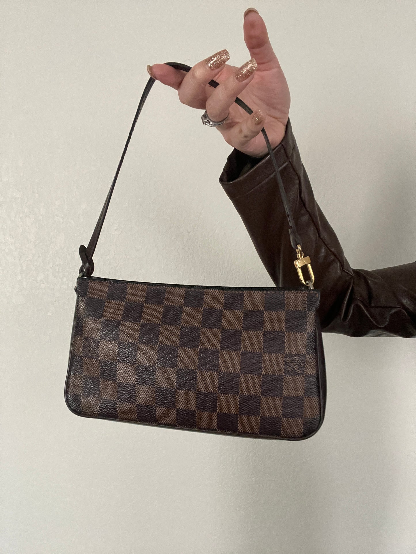 Pre-owned Louis Vuitton Damier Ebene Pochette Accessories