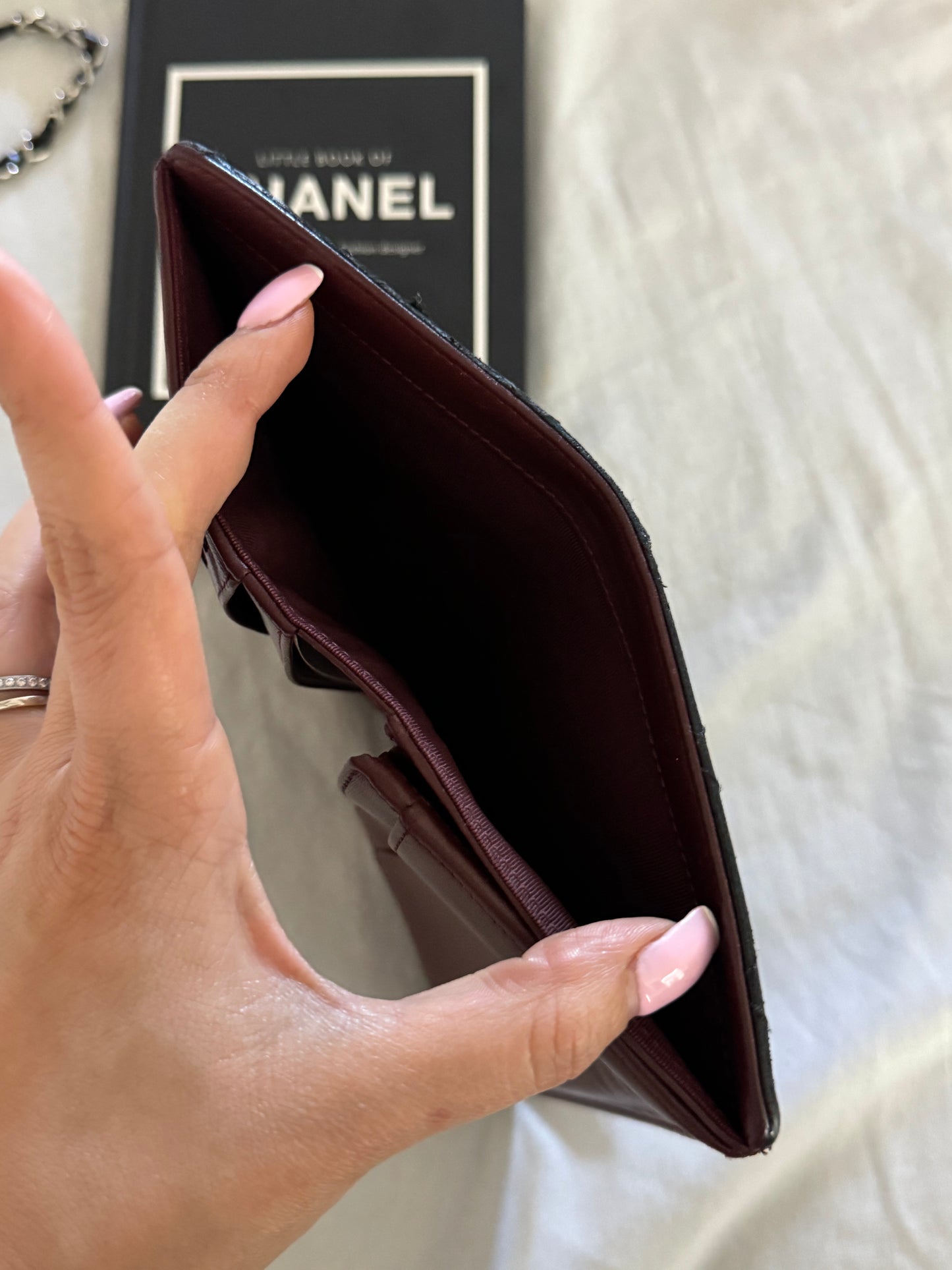 Pre-Owned CHANEL Lambskin Matelasse  wallet  on chain crossbody bag
