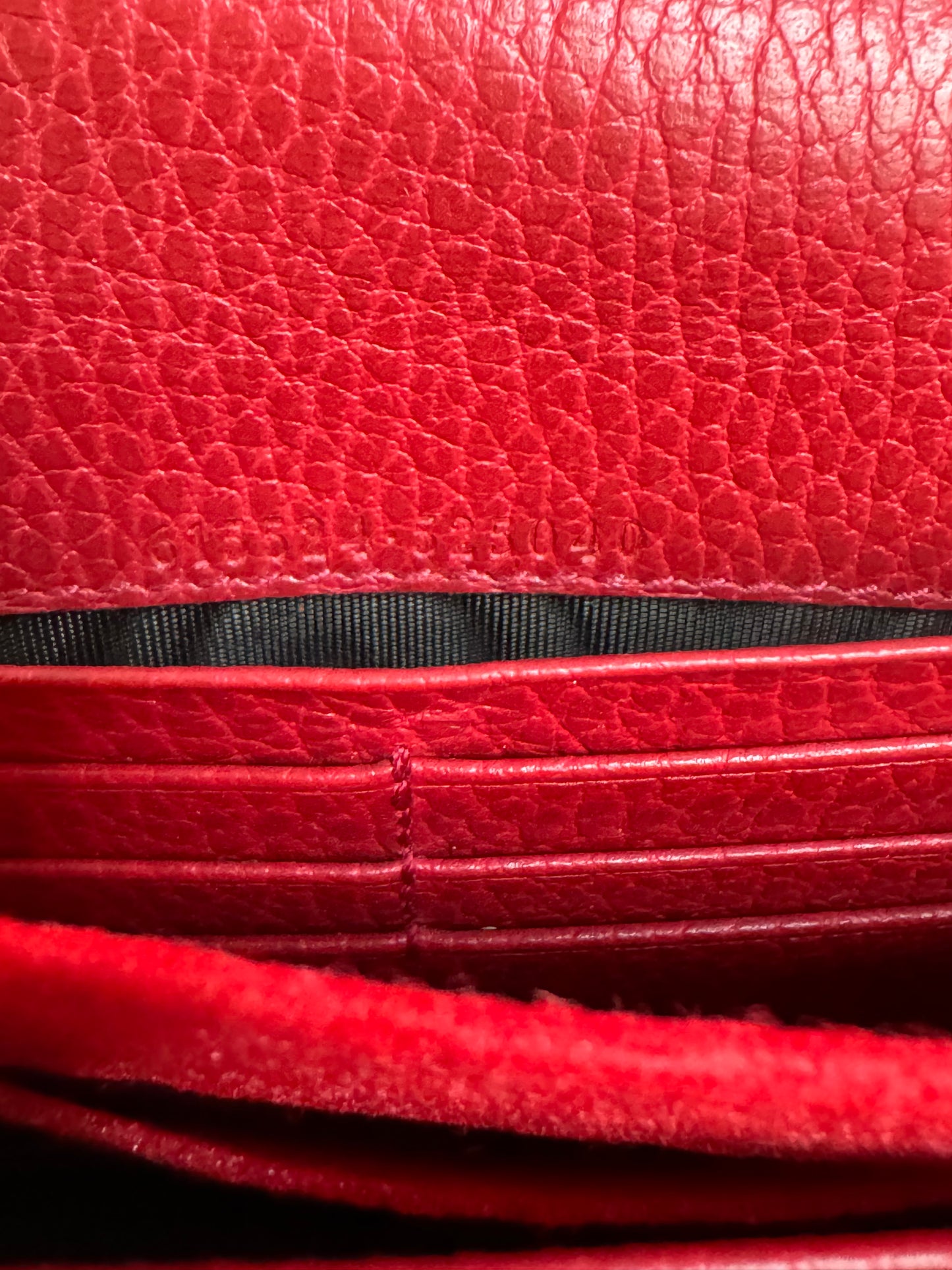 Pre-Owned Gucci Interlocking GG Leather Wallet On Chain Crossbody Bag -Red