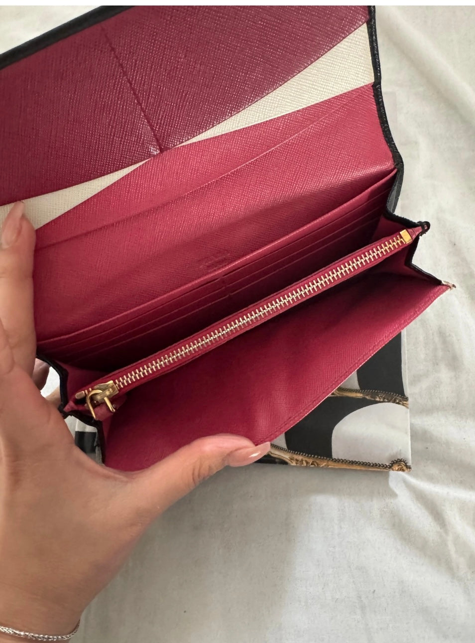 Pre-Owned  PRADA Black Saffiano Leather Wallet with Chain