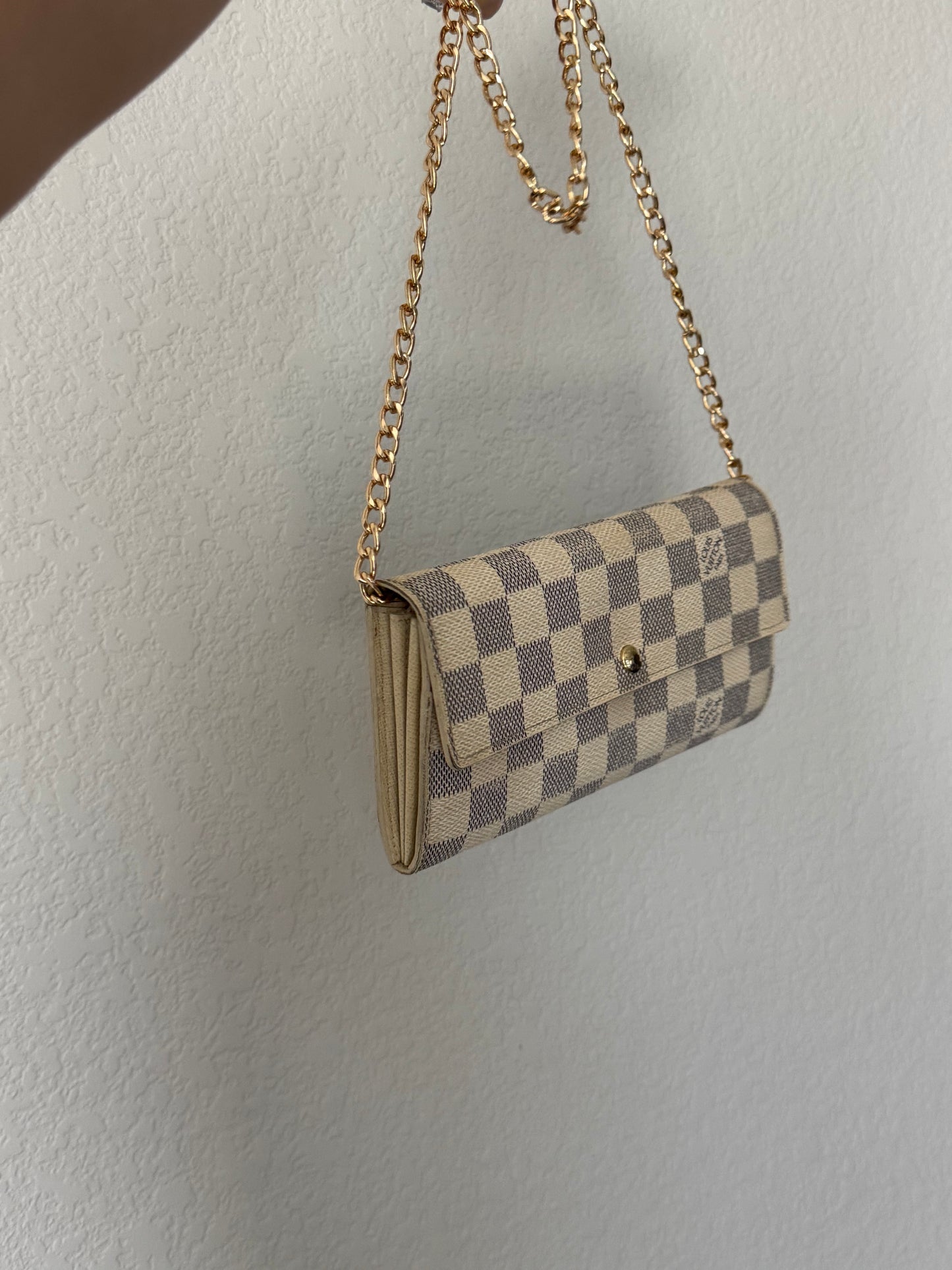 Pre-Owned Louis Vuitton Damier Azur Wallet On Chain Crossbody Bag