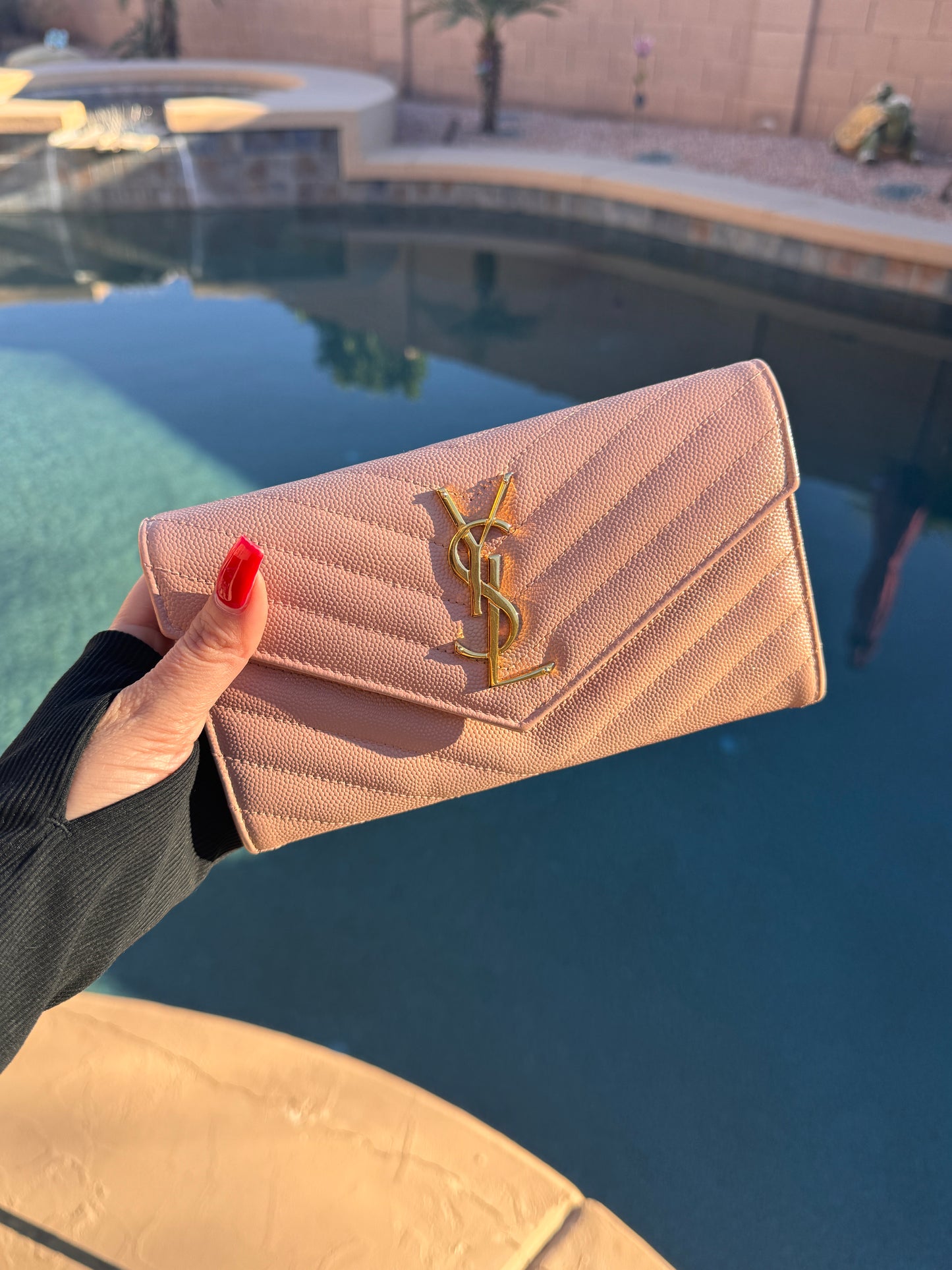 Pre-Owned  Yves Saint Laurent Grain de Poudre Leather Flap Wallet Crossbody Bag-Pink Beige