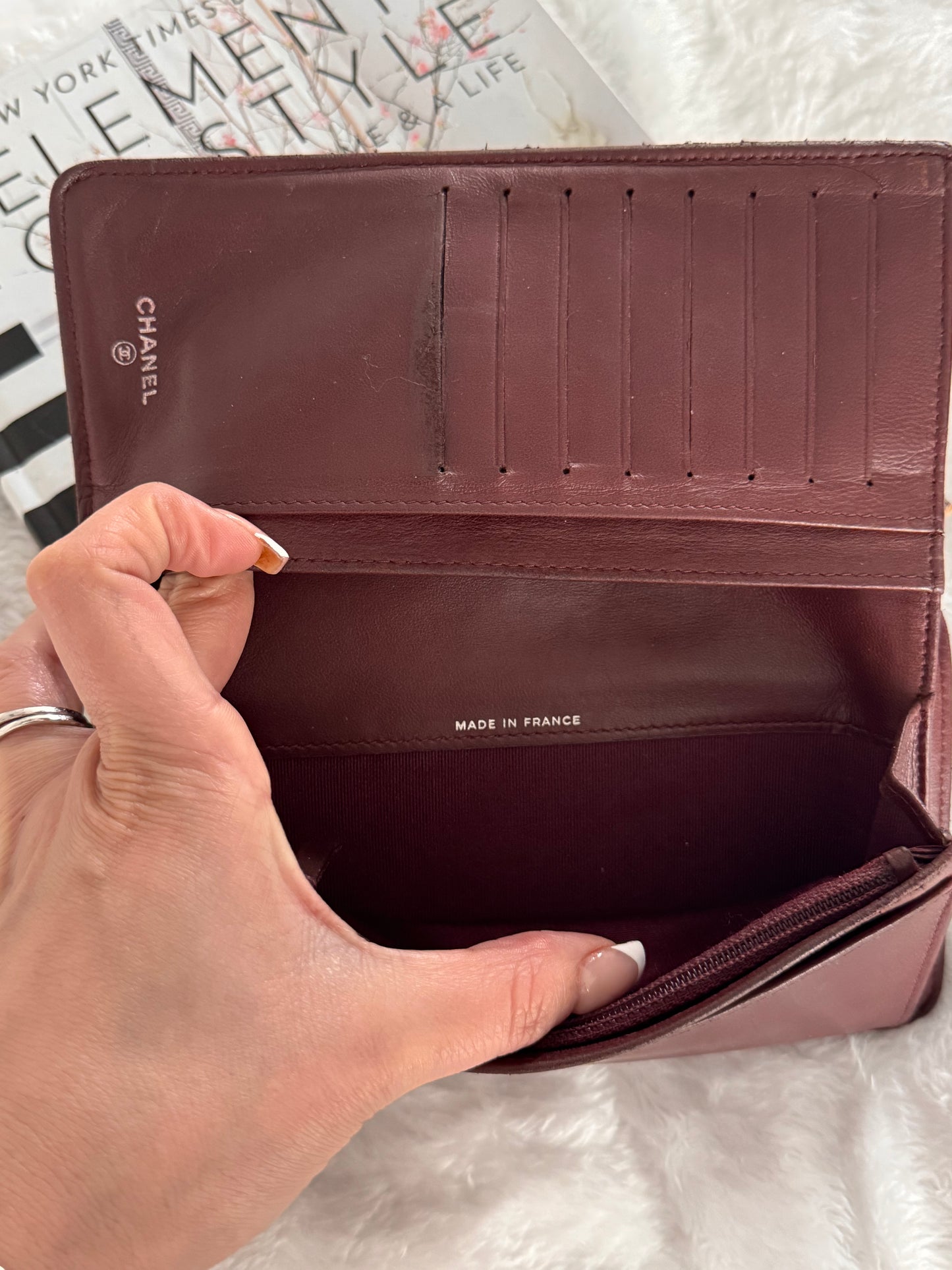 Pre-Owned CHANEL Lambskin Matelasse wallet on chain crossbody bag