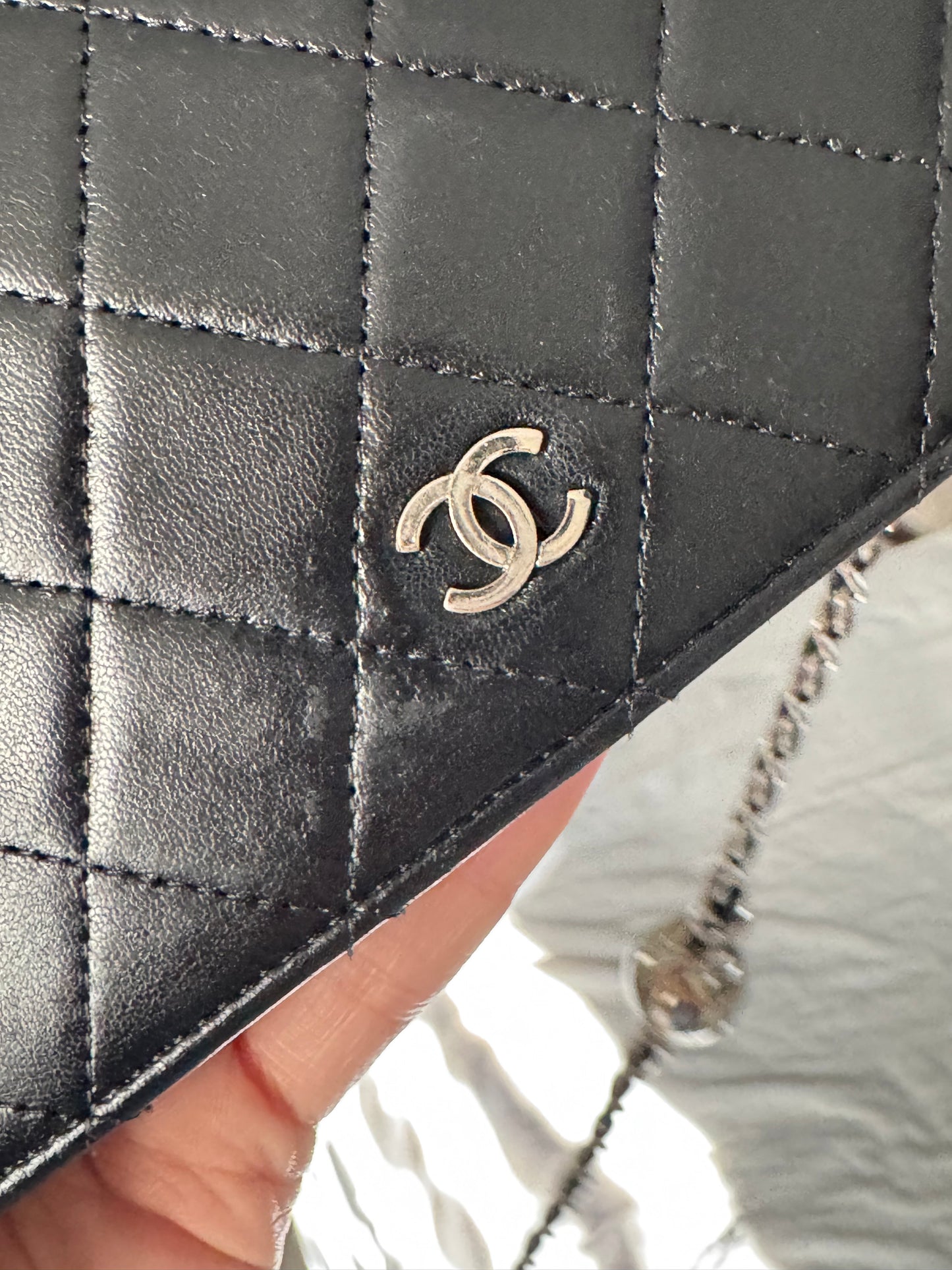Pre-Owned CHANEL Lambskin Matelasse wallet on chain crossbody bag