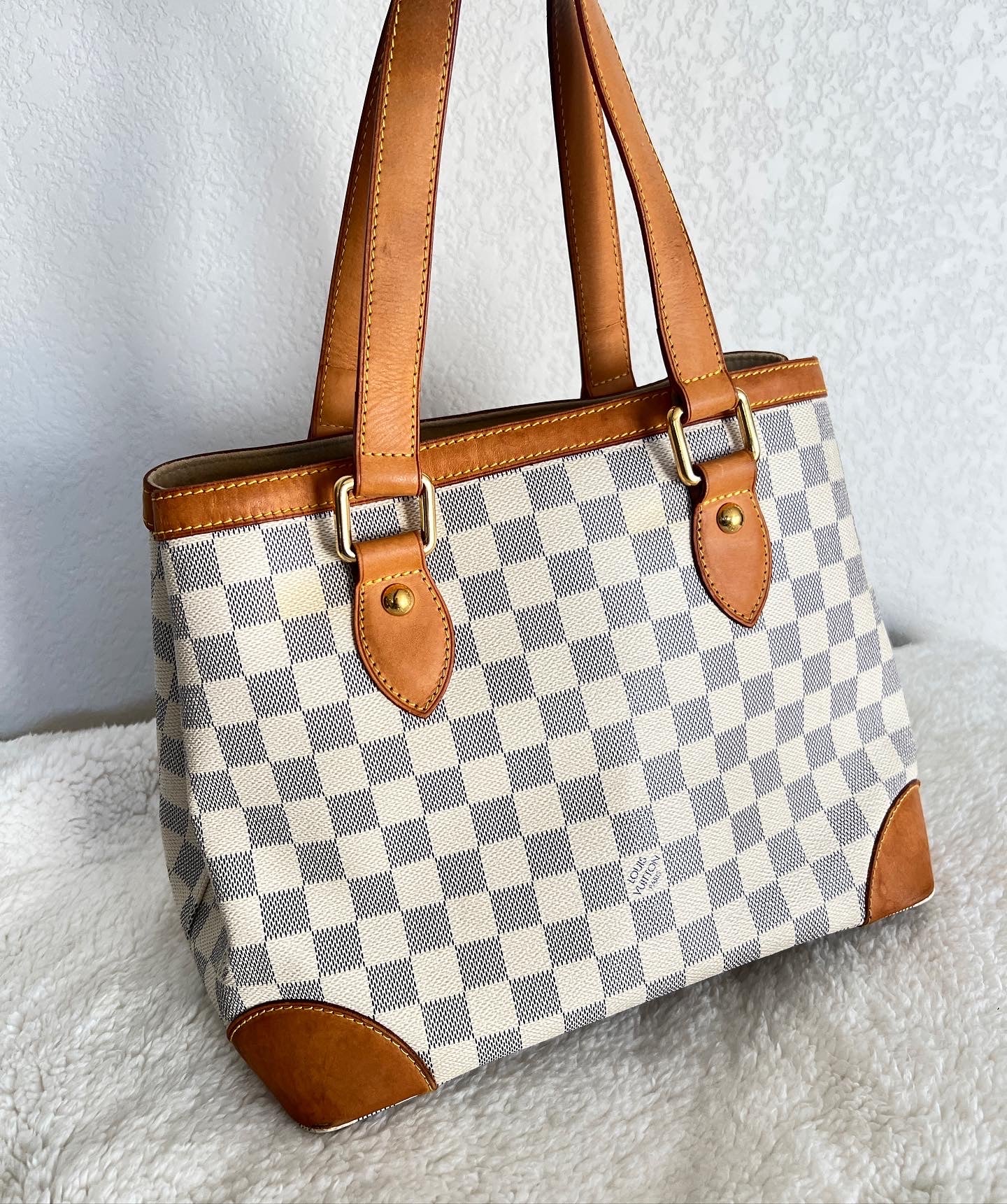 Pre-owned Louis Vuitton Hampstead PM Damier Azur