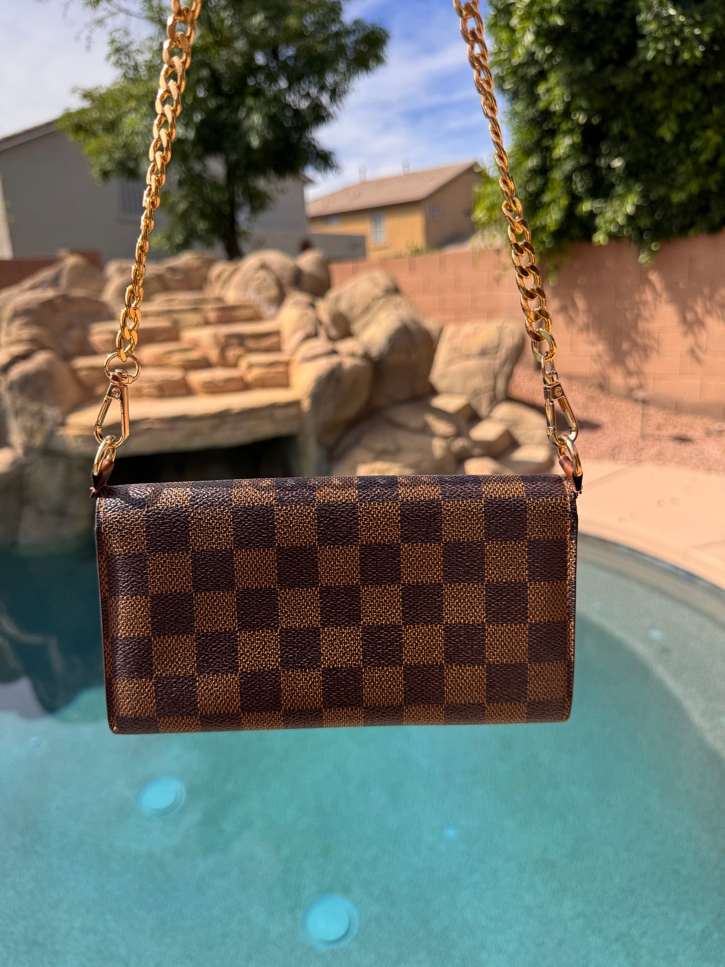 Pre-Owned Louis Vuitton Damier Ebene Wallet On Chain Crossbody Bag