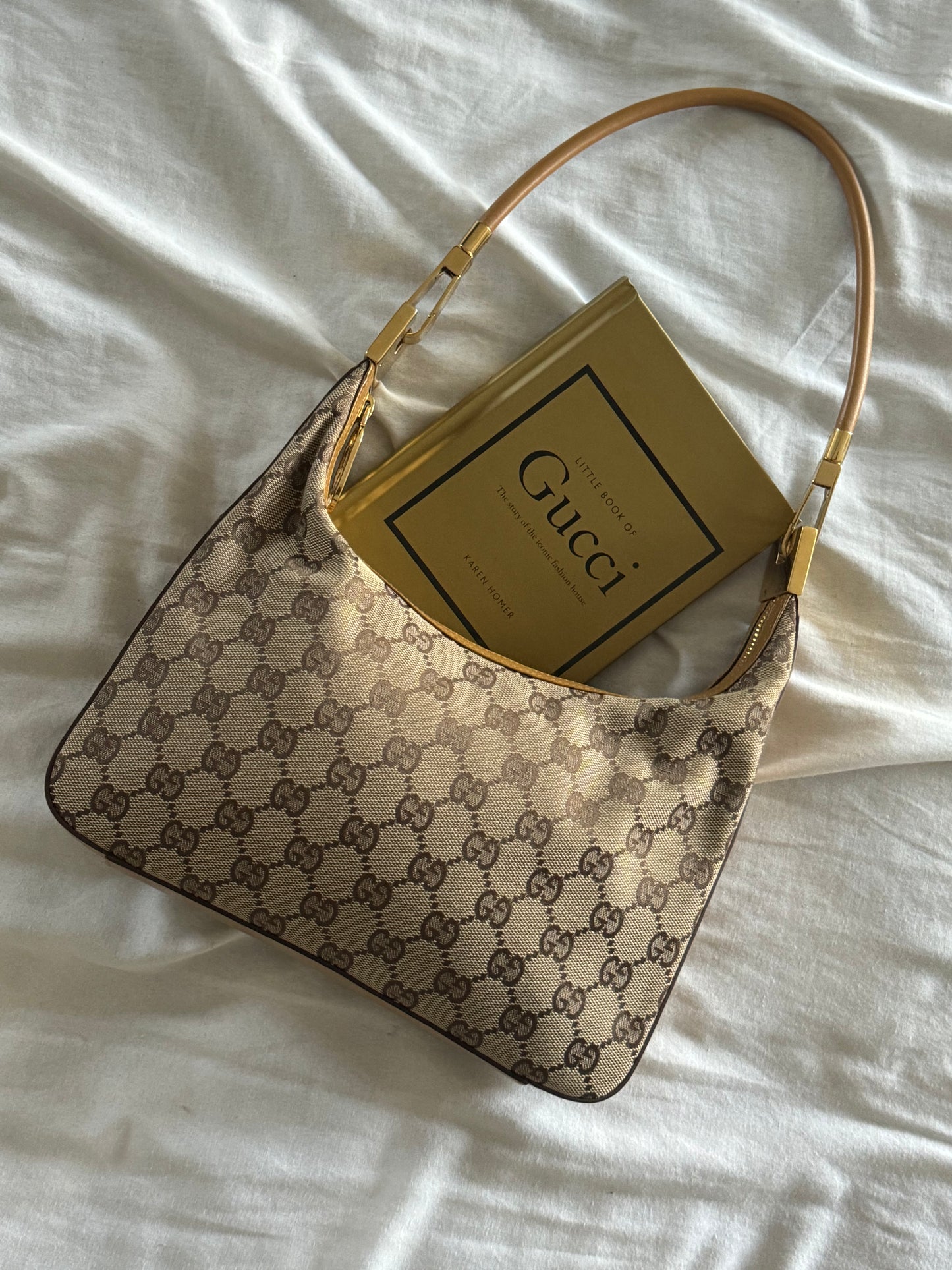 Pre-Owned Gucci Monogram Shoulder Bag