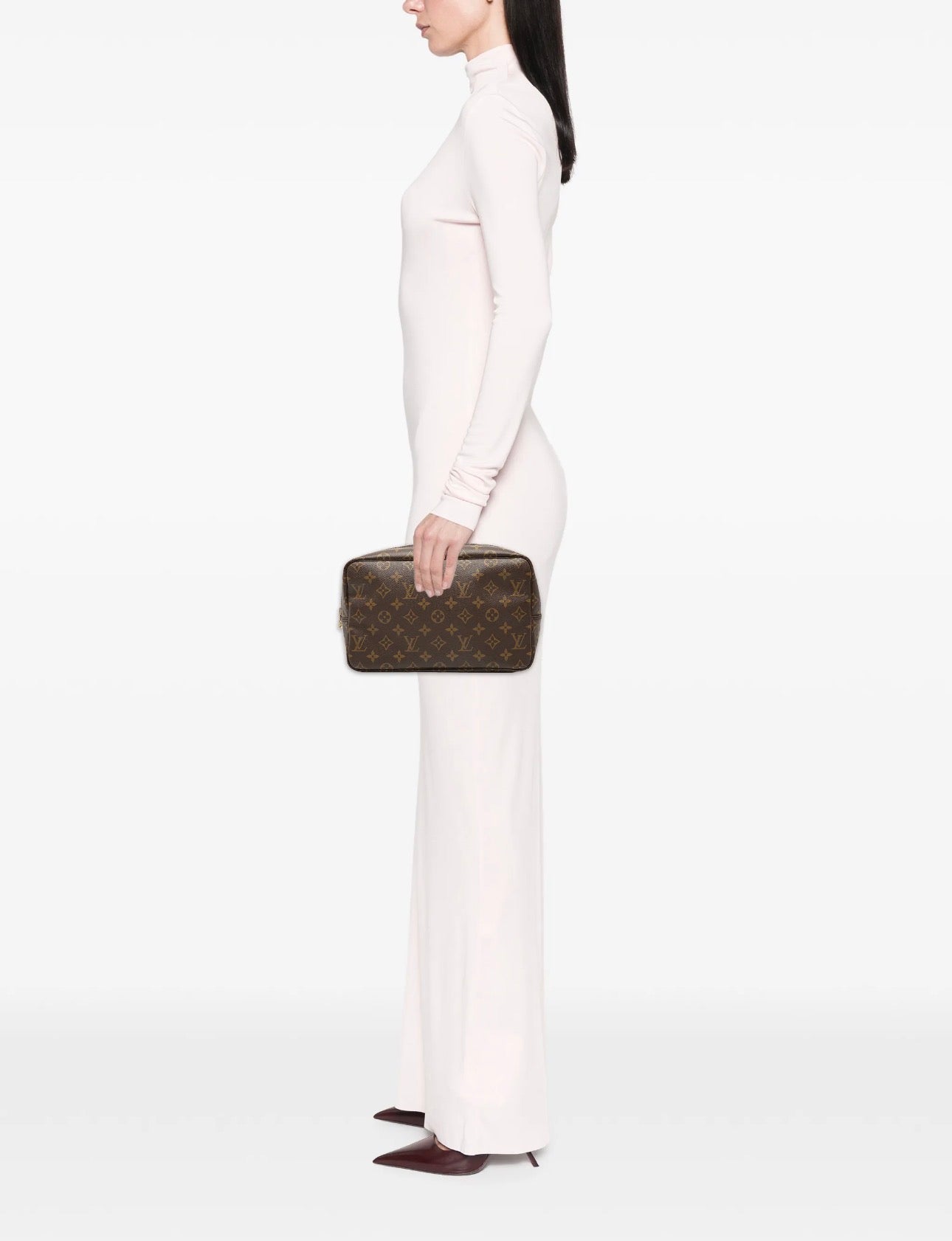 Pre-Owned Louis Vuitton Monogram Trousse Toilette 28 Cosmetic Pouch Clutch Bag