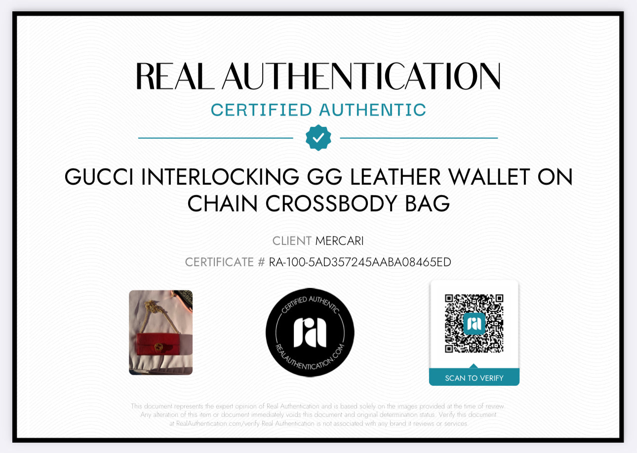 Pre-Owned Gucci Interlocking GG Leather Wallet On Chain Crossbody Bag -Red