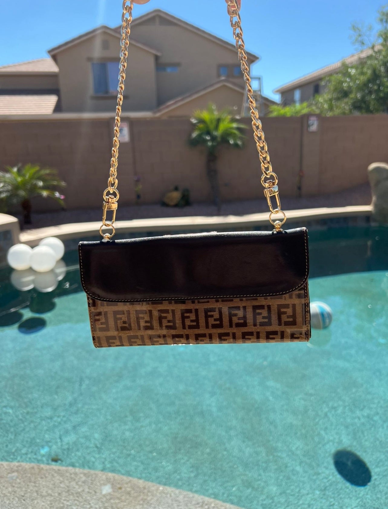 Pre-owned Fendi Zucca Wallet On Chain