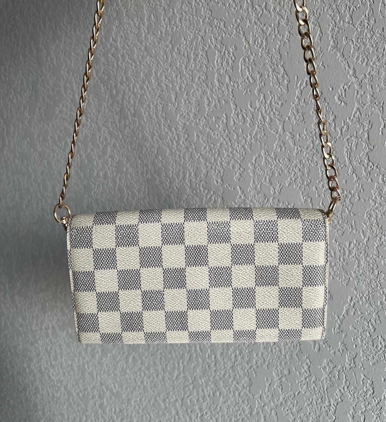 Pre-owned Louis Vuitton Damier Azur Wallet On Chain Crossbody Bag