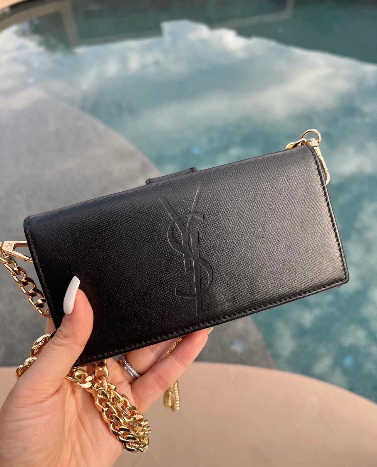 Pre-owned Yves Saint Laurent Wallet On Chain