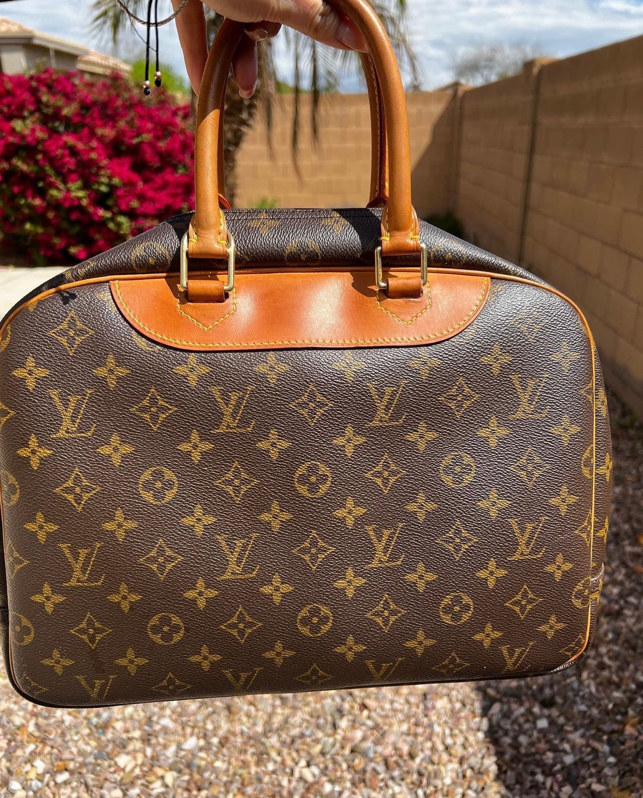 Pre-owned Louis Vuitton Deauville Bag