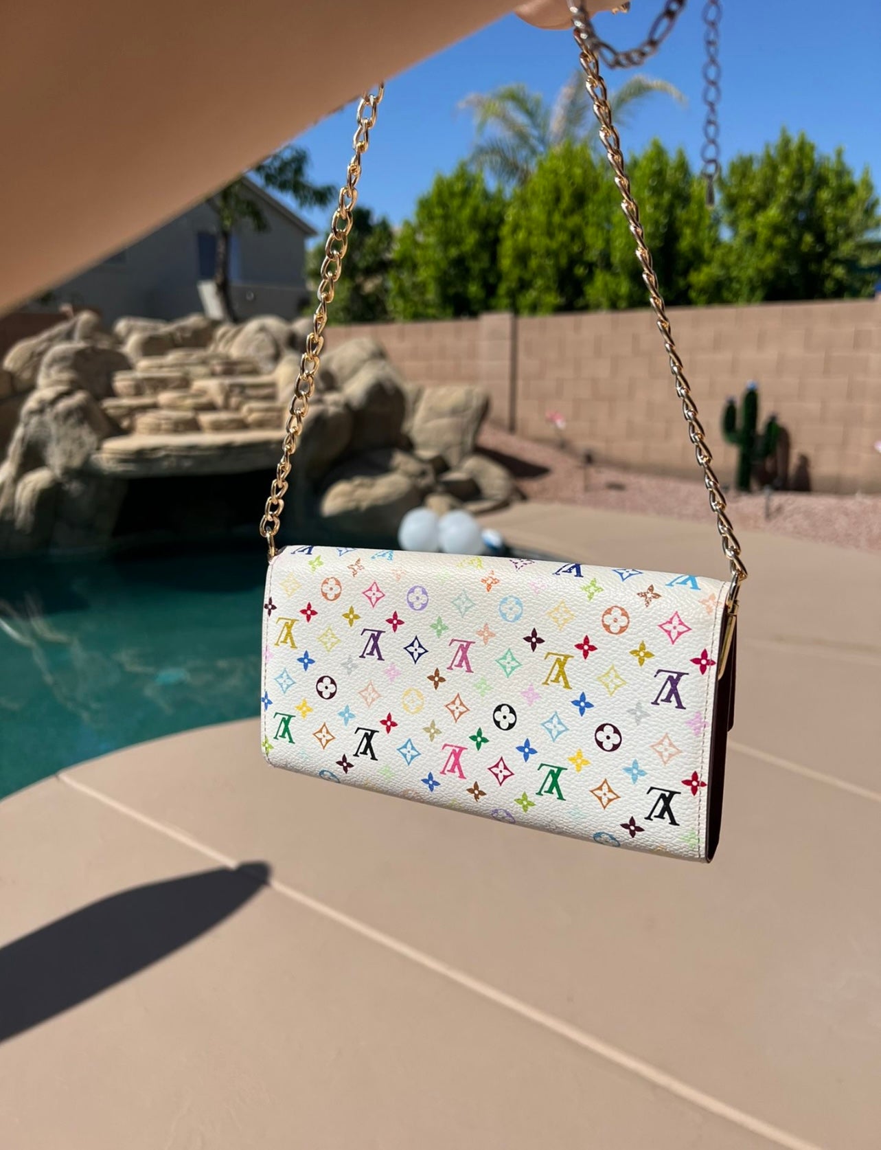 Pre-owned Louis Vuitton x Takashi Murakami Multicolore White Wallet On Chain