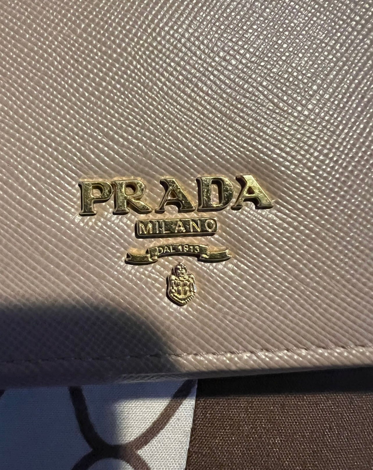 Pre-owned Prada Saffiano Leather Wallet Pn Chain